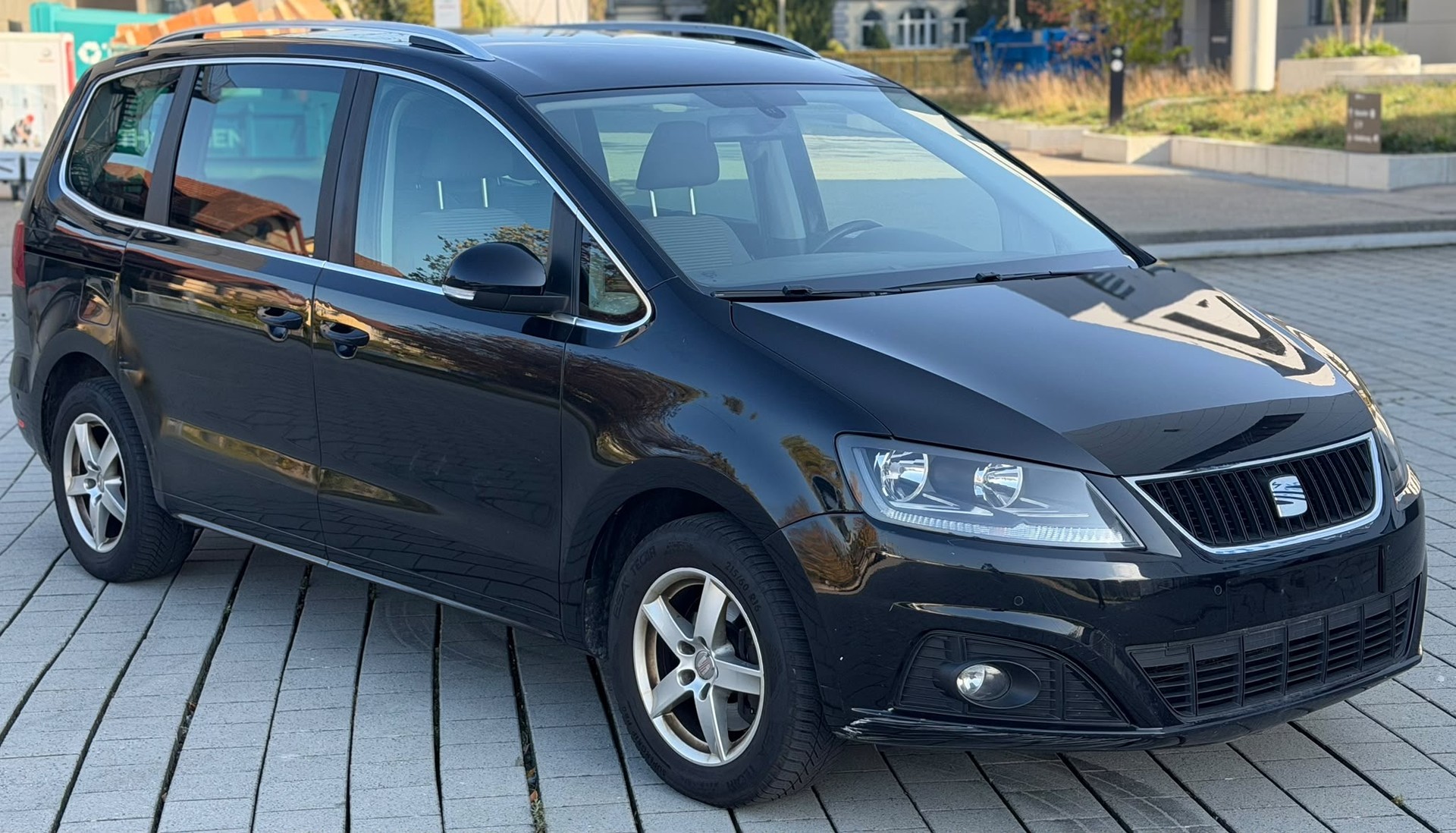 SEAT Alhambra 2.0 TSI Style DSG-image-1
