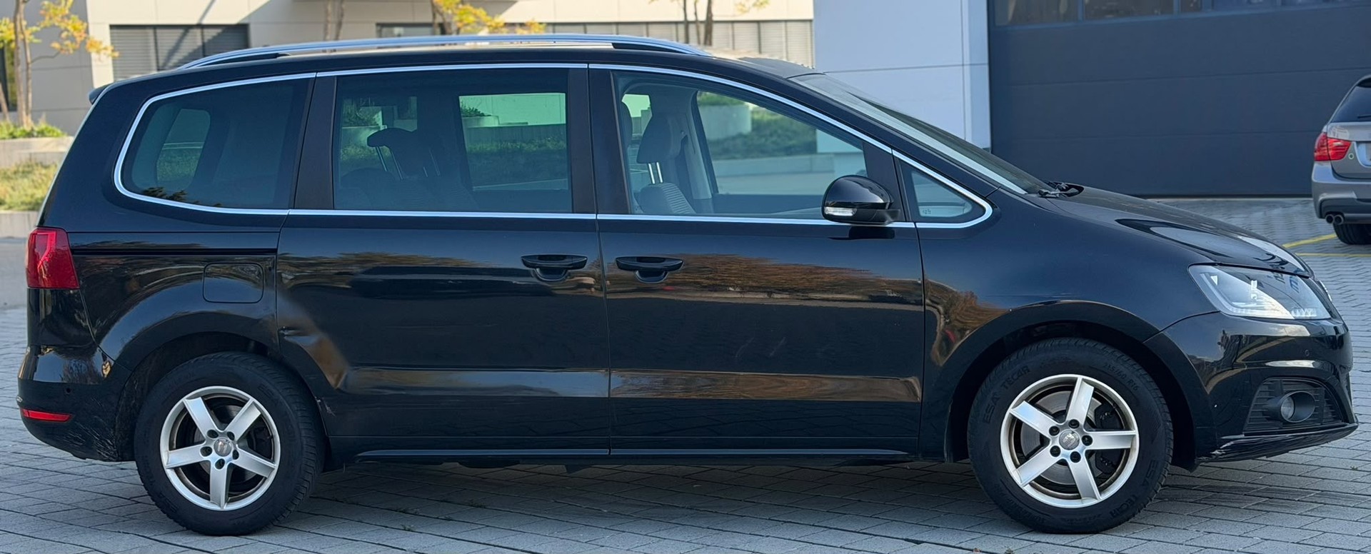 SEAT Alhambra 2.0 TSI Style DSG-image-4