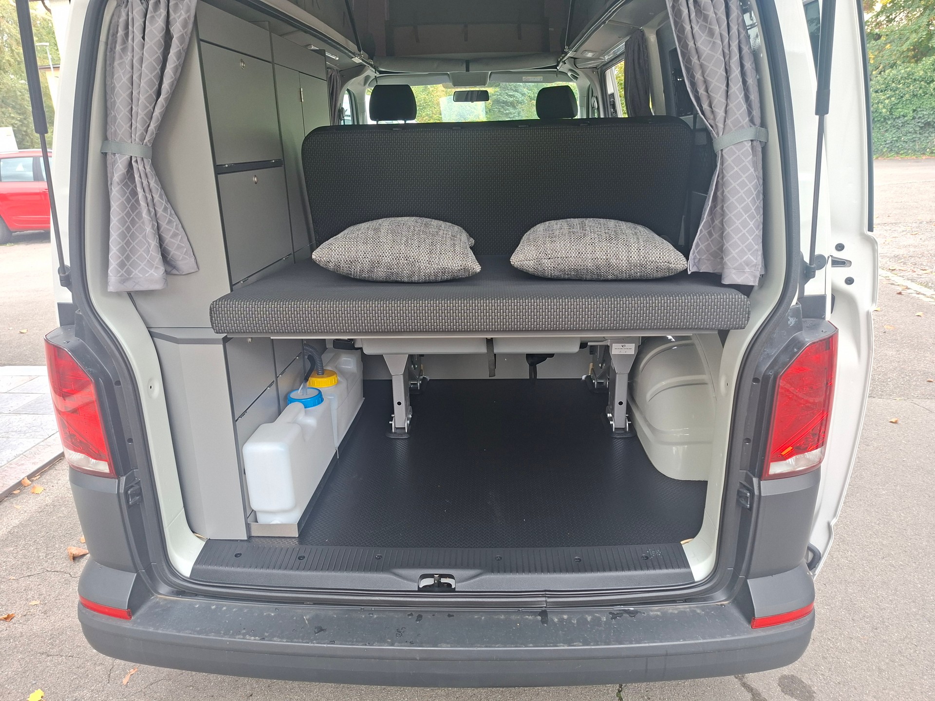 VW T6.1 2.0 TDI MareMonti COMFORT Camper 5Sitze-image-9