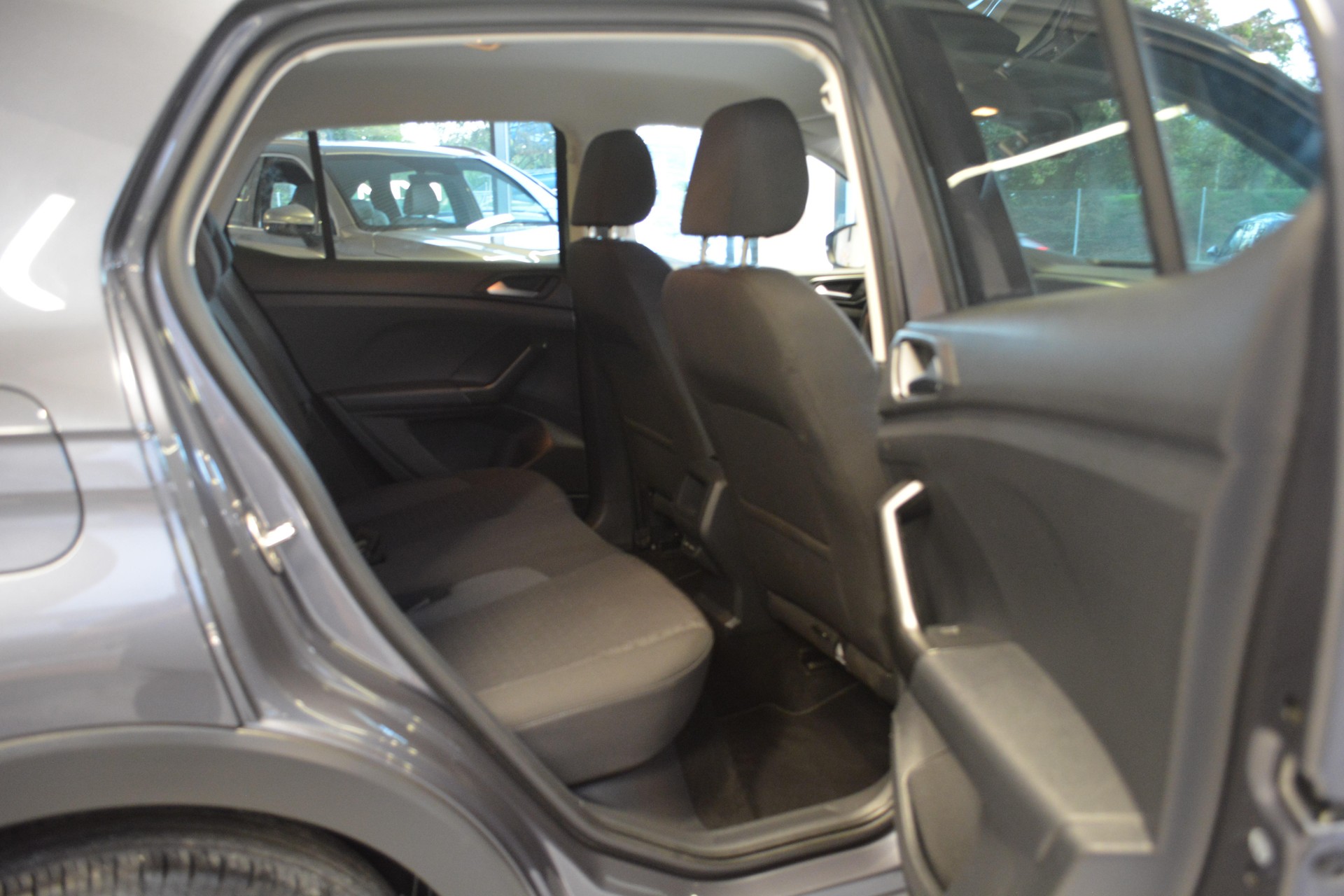 VW T-Cross 1.0 TSI 110 Life DSG-image-9