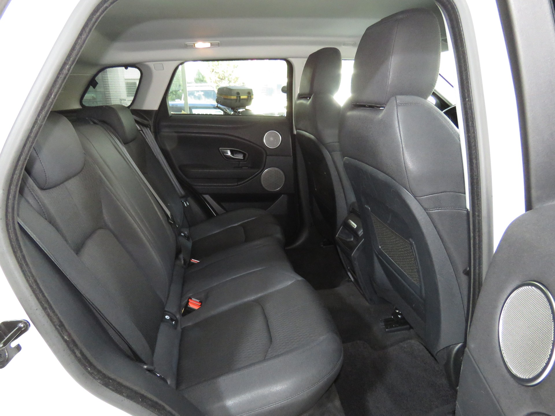 LAND ROVER Range Rover Evoque 2.0 TD4 Pure-image-12