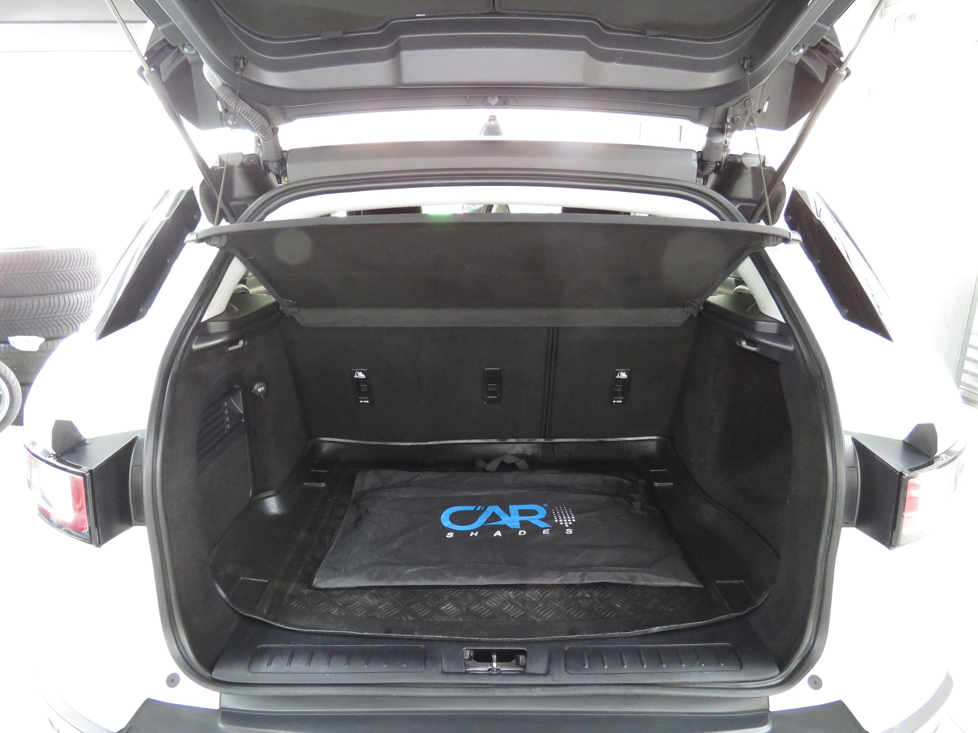LAND ROVER Range Rover Evoque 2.0 TD4 Pure-image-9
