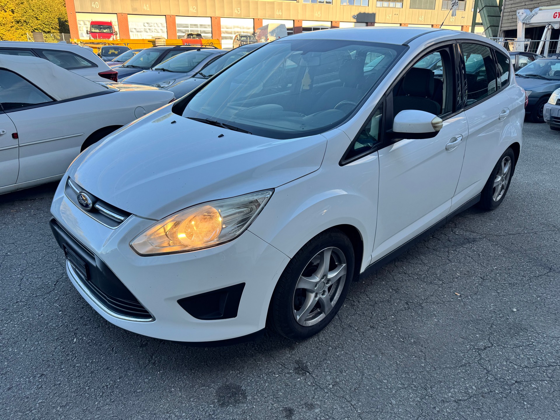 FORD C-Max 1.6 SCTi Titanium-image-1