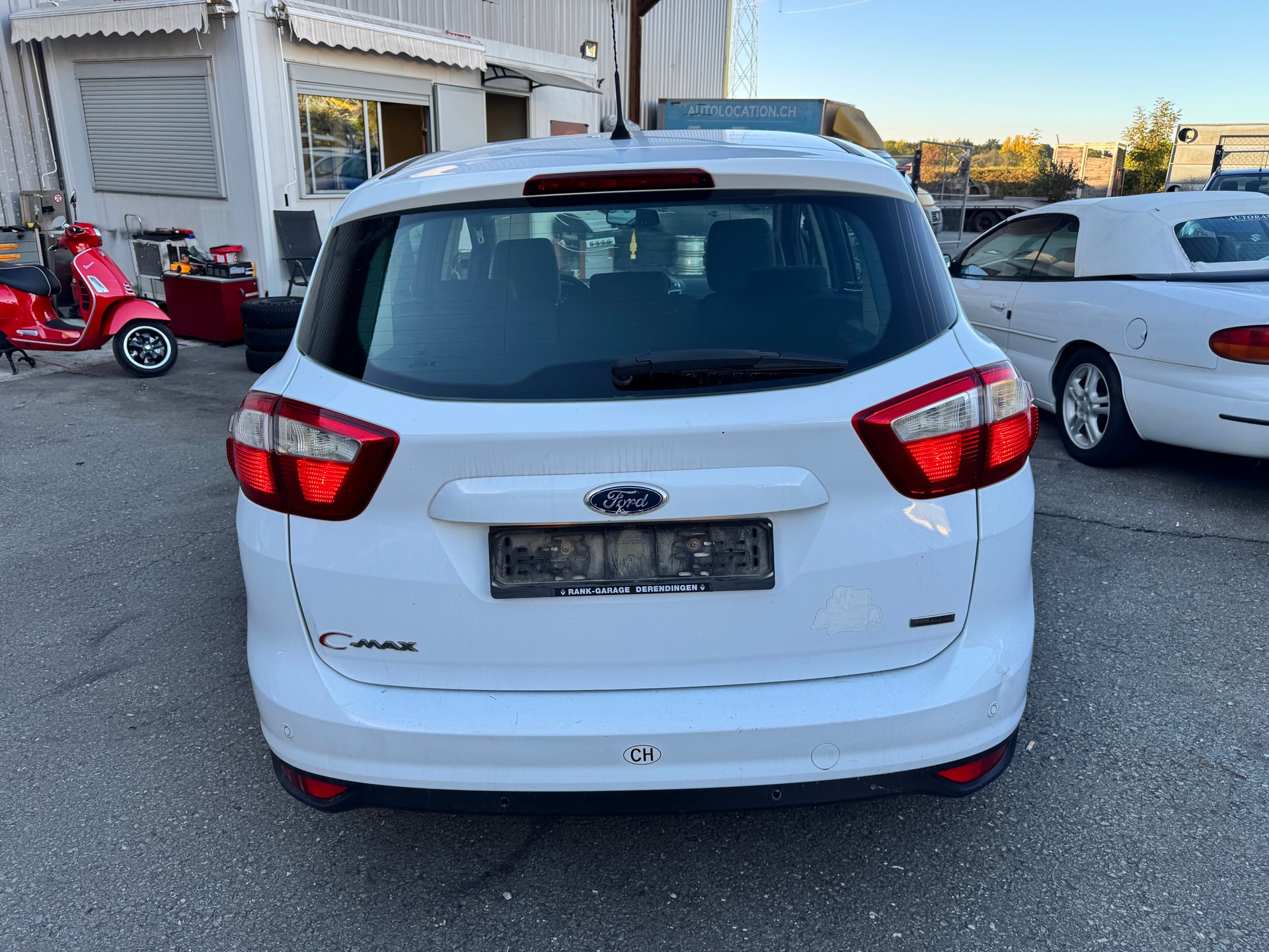 FORD C-Max 1.6 SCTi Titanium-image-3