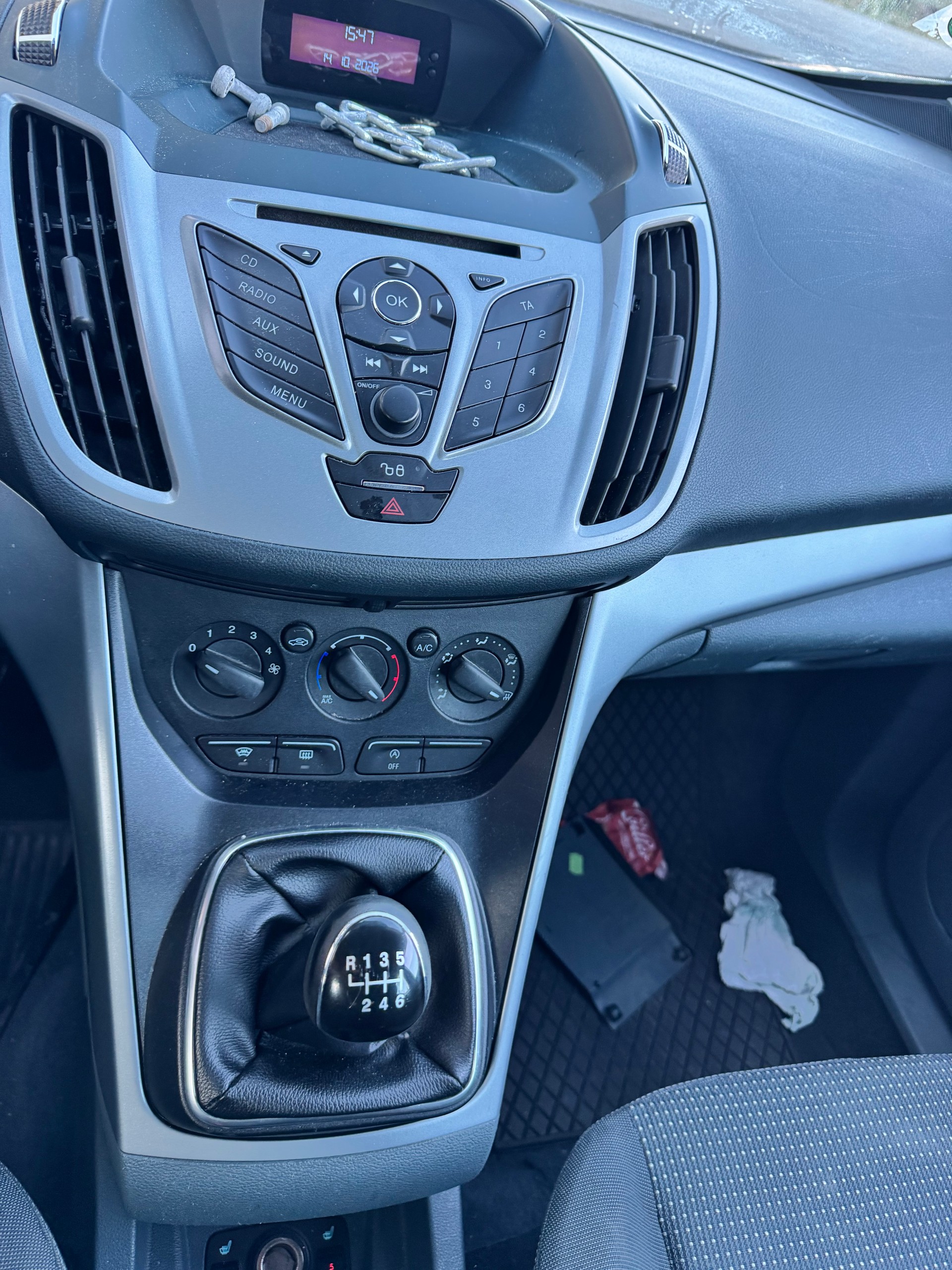FORD C-Max 1.6 SCTi Titanium-image-6