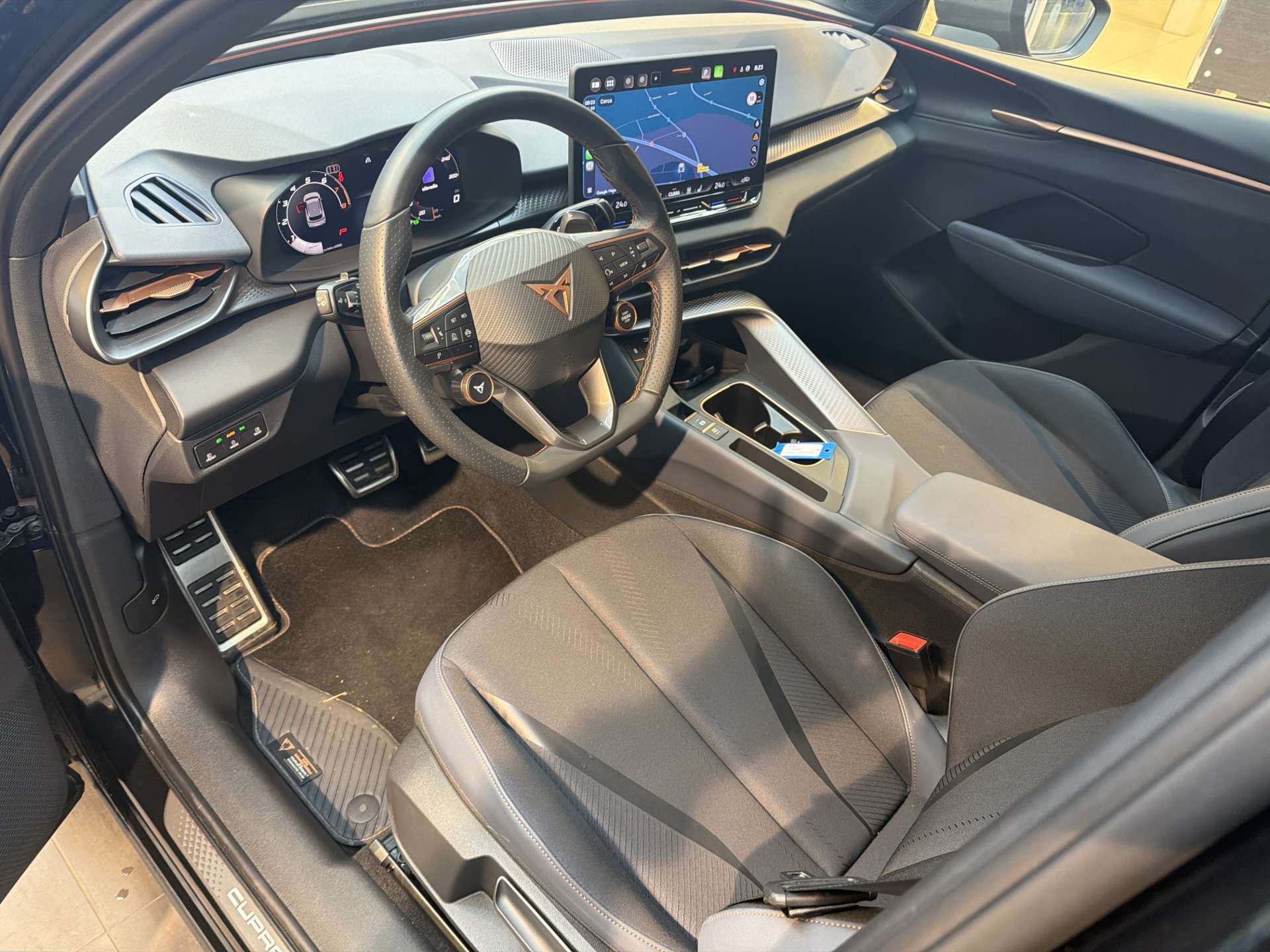 CUPRA Terramar 2.0 TSi VZ 265PS 4Drive DSG-Automat-image-5