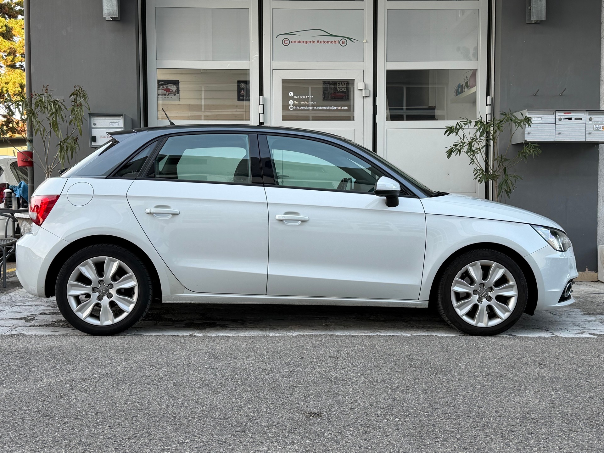 AUDI A1 Sportback 1.4 TFSI Ambition S-tronic-image-1