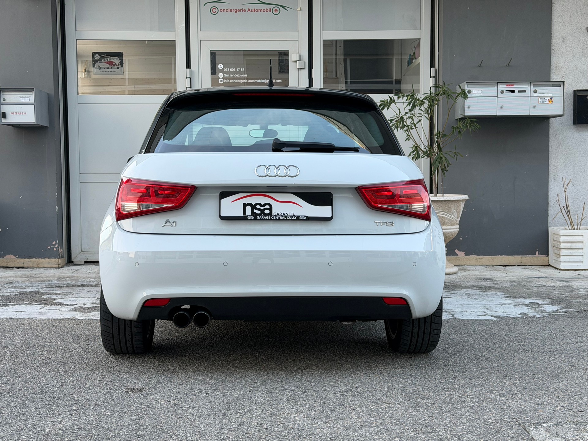 AUDI A1 Sportback 1.4 TFSI Ambition S-tronic-image-5