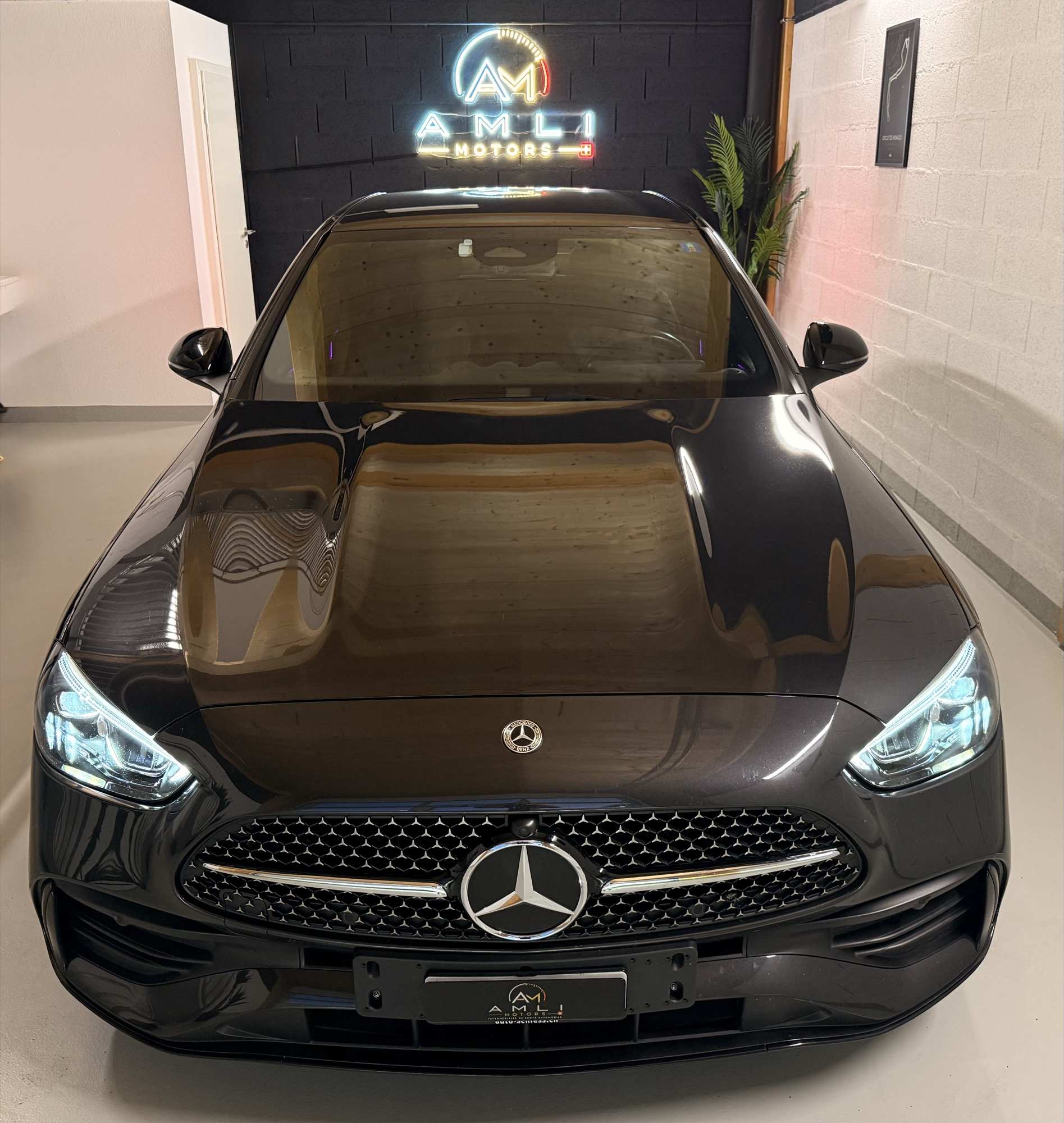 MERCEDES-BENZ C220D-image-6