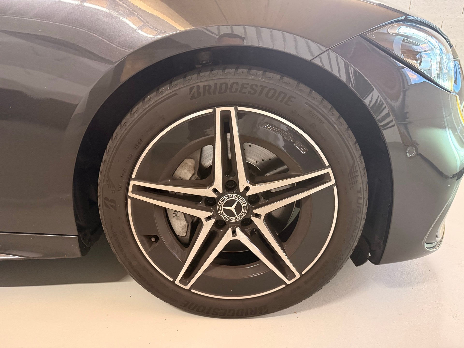 MERCEDES-BENZ C220D-image-24