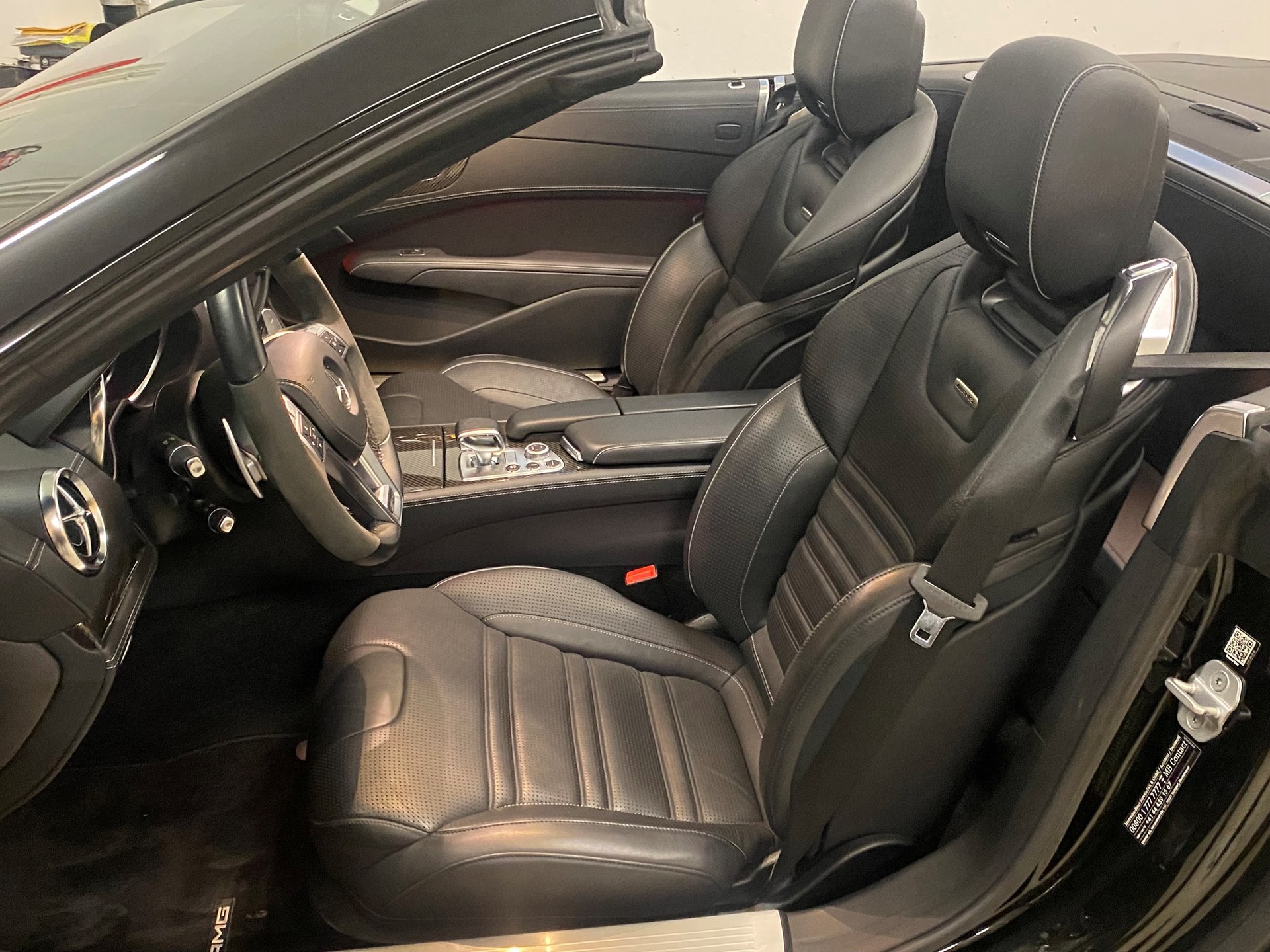 MERCEDES-BENZ SL 63 AMG Speedshift-image-10