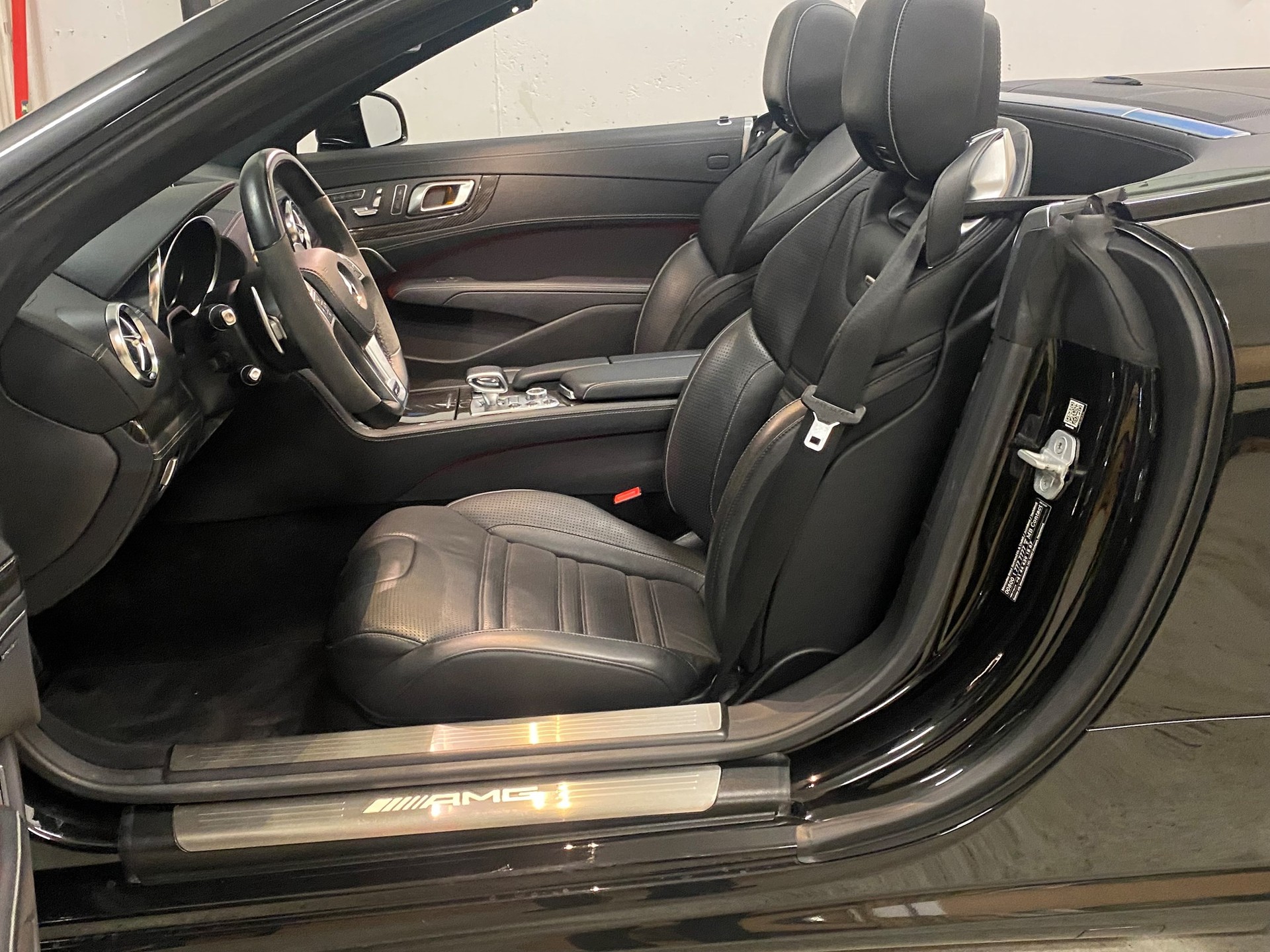 MERCEDES-BENZ SL 63 AMG Speedshift-image-15