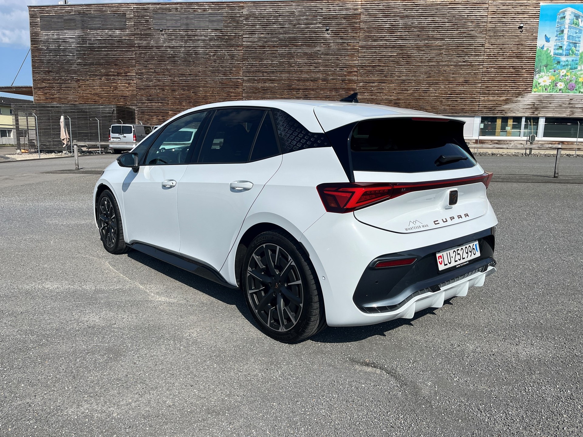 CUPRA Born 77 kWh e-Boost-image-3