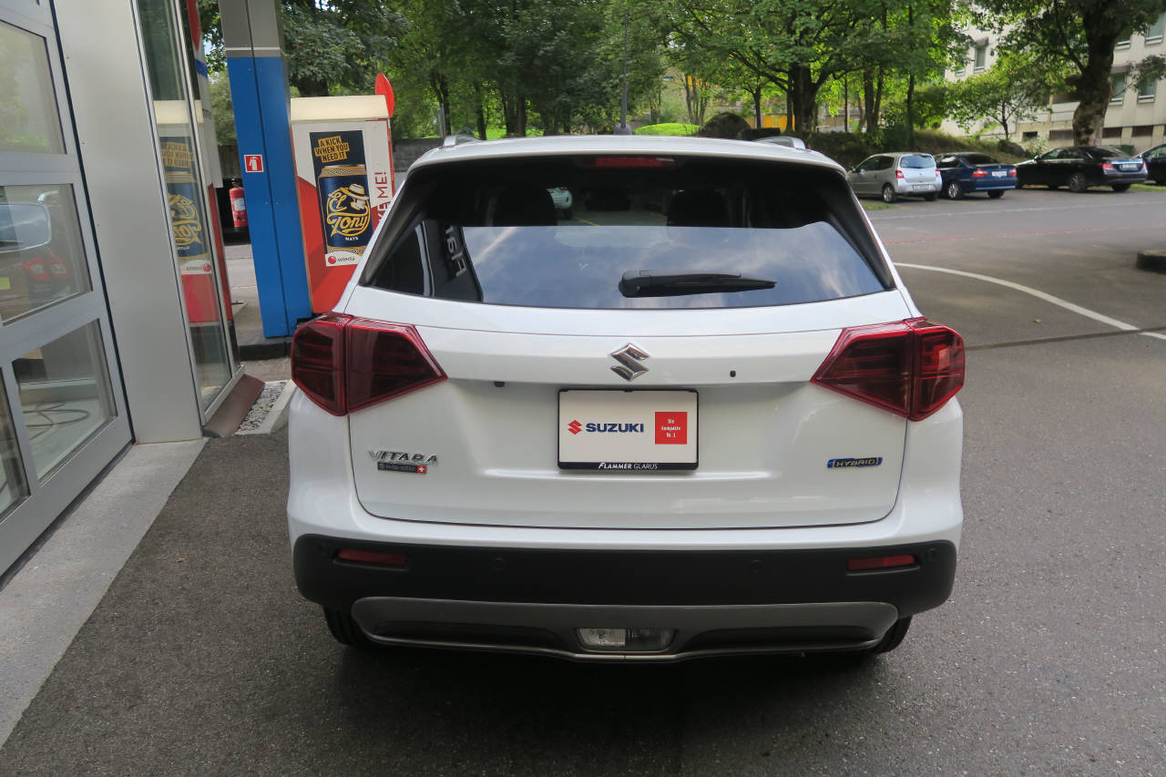 SUZUKI Vitara 1.5 Piz Sulai Top Hybrid 4x4-image-2