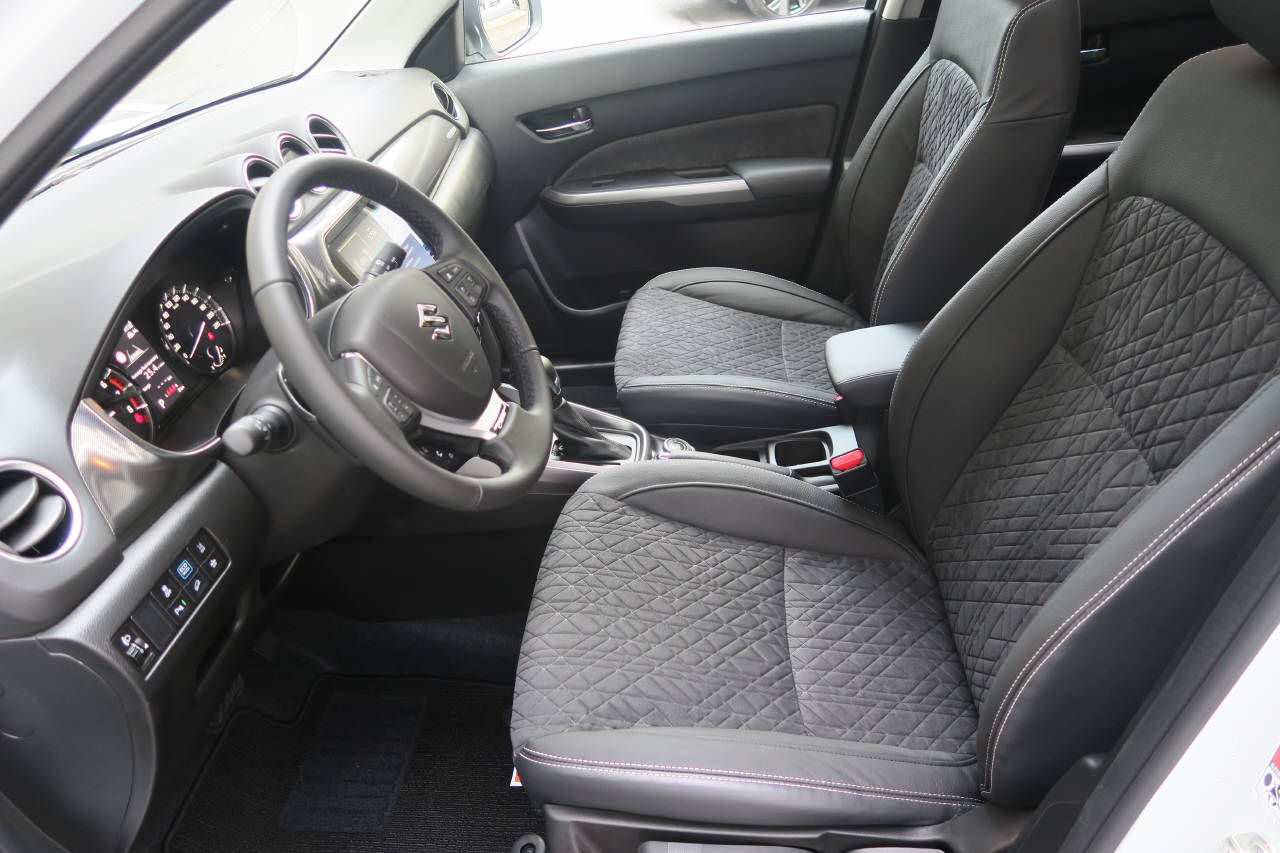 SUZUKI Vitara 1.5 Piz Sulai Top Hybrid 4x4-image-3