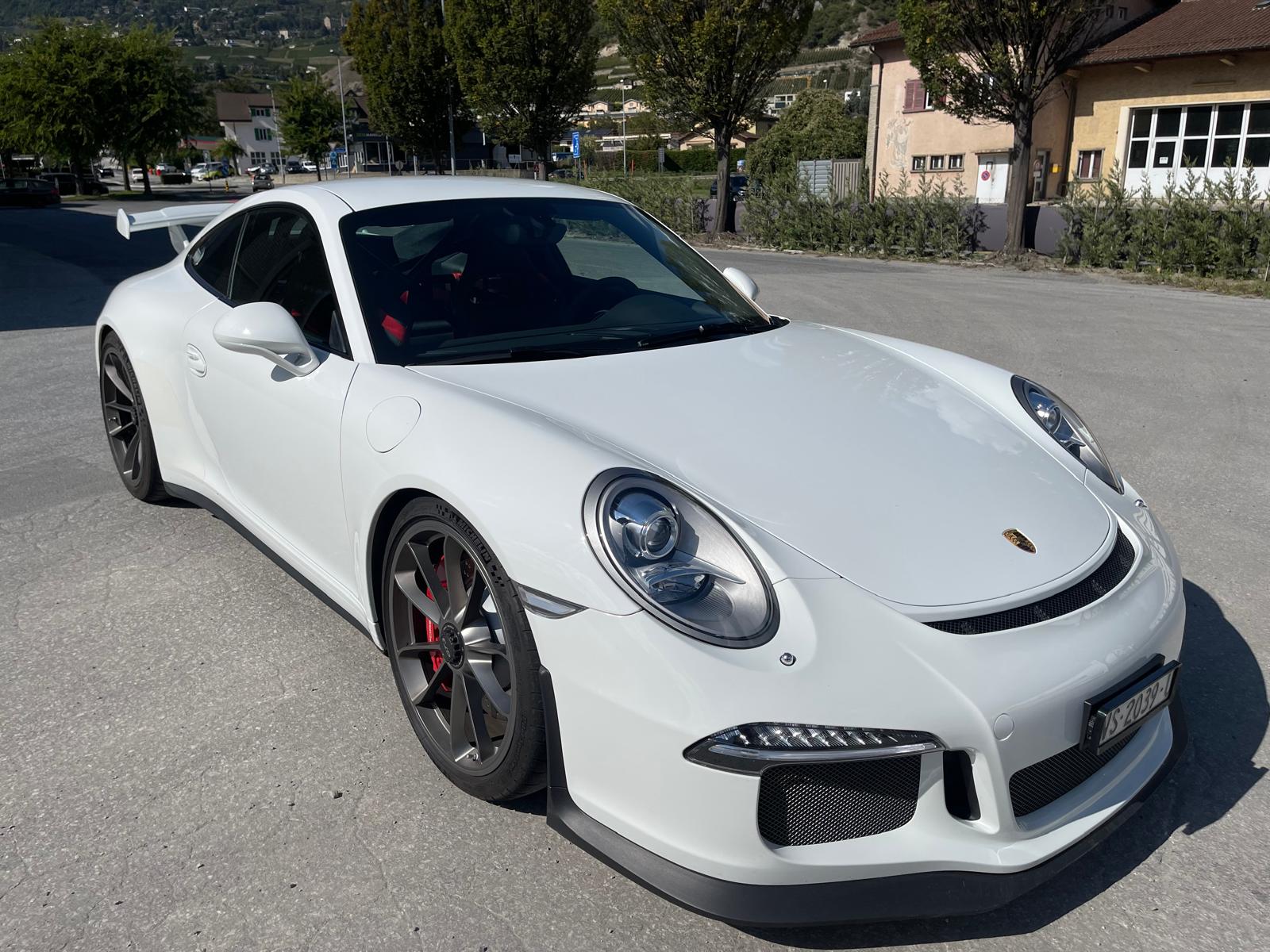 PORSCHE 911 GT3 PDK-image-0