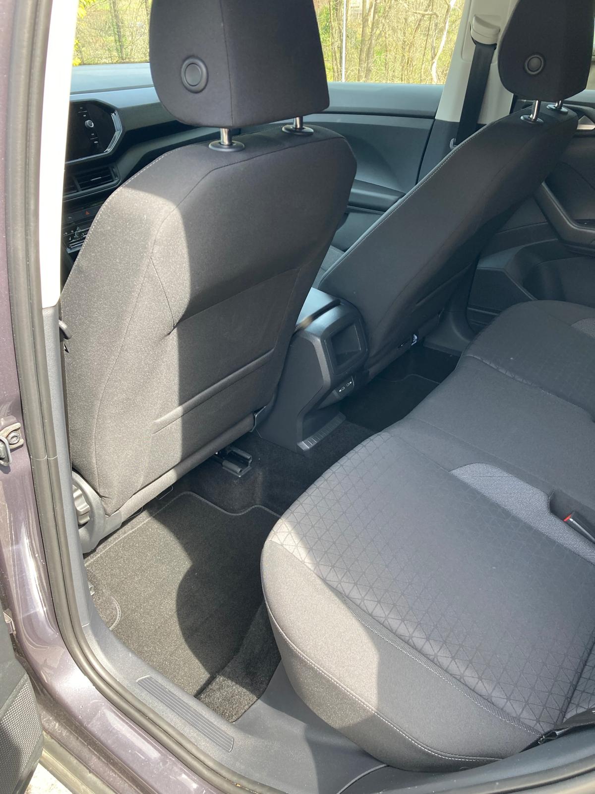 VW T-Cross 1.0 TSI Life DSG-image-10