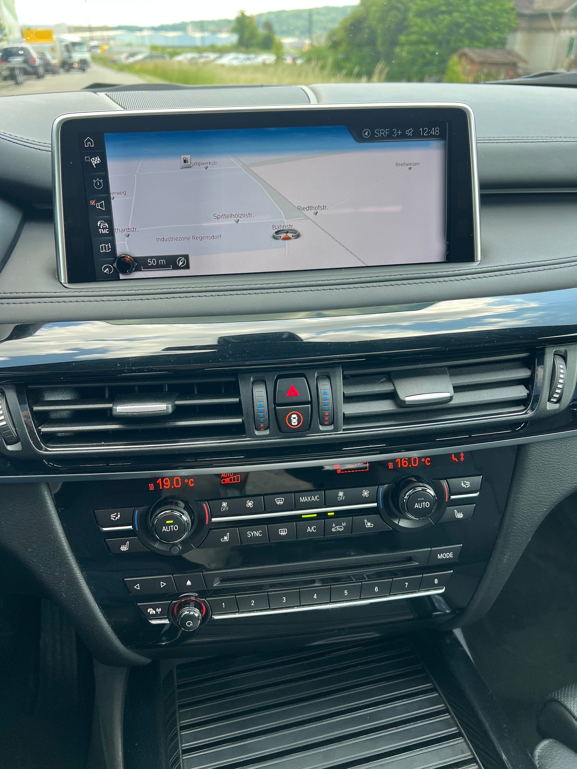 BMW X5 xDrive 40d Steptronic-image-22