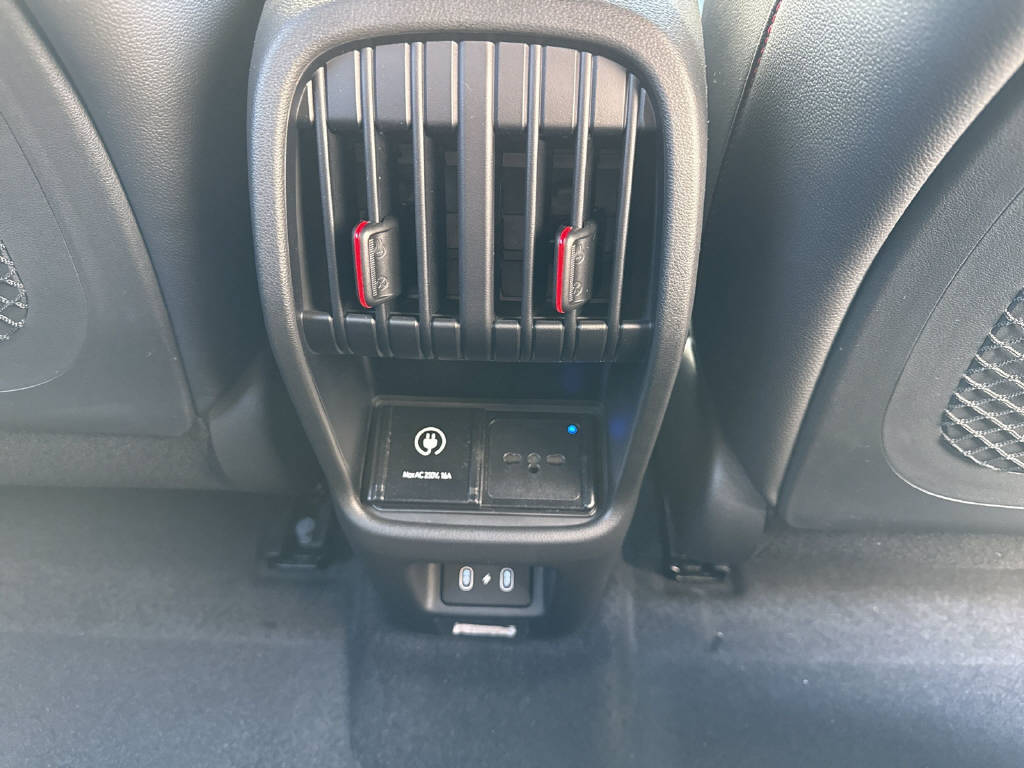 HYUNDAI Kona Electric N-Line-image-14