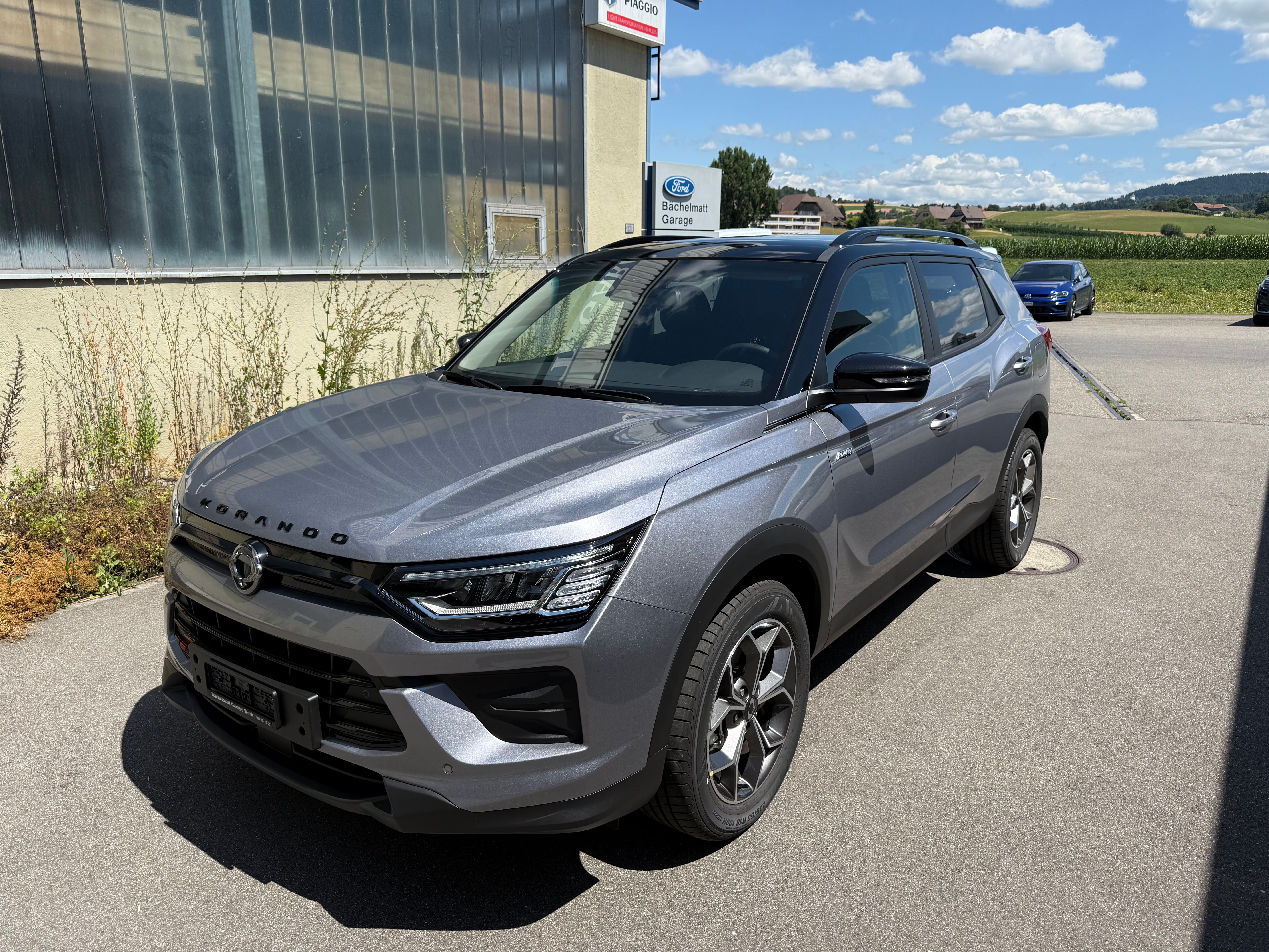 Car photo