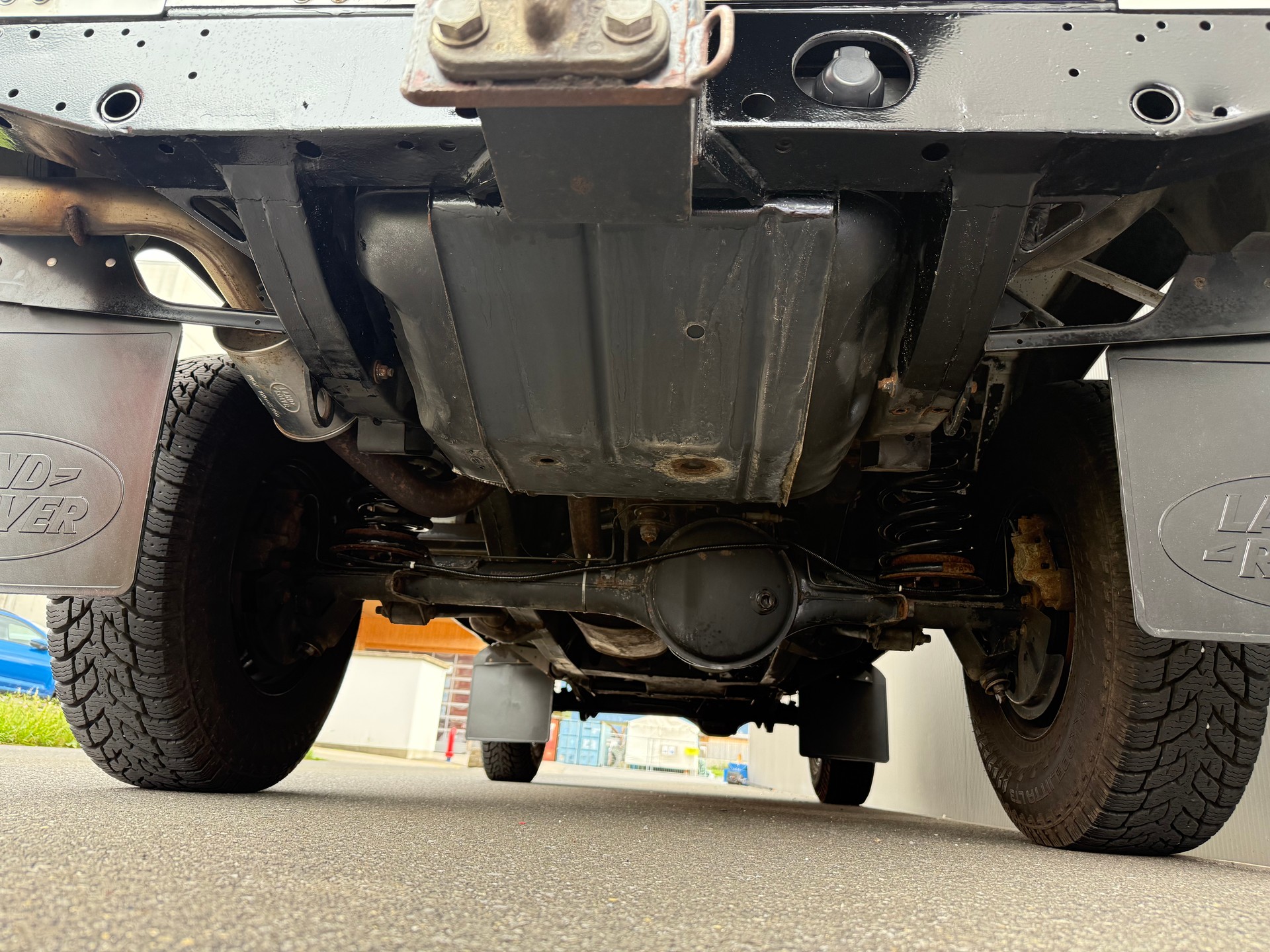 LAND ROVER Defender 110 TD5 3,5T-image-15