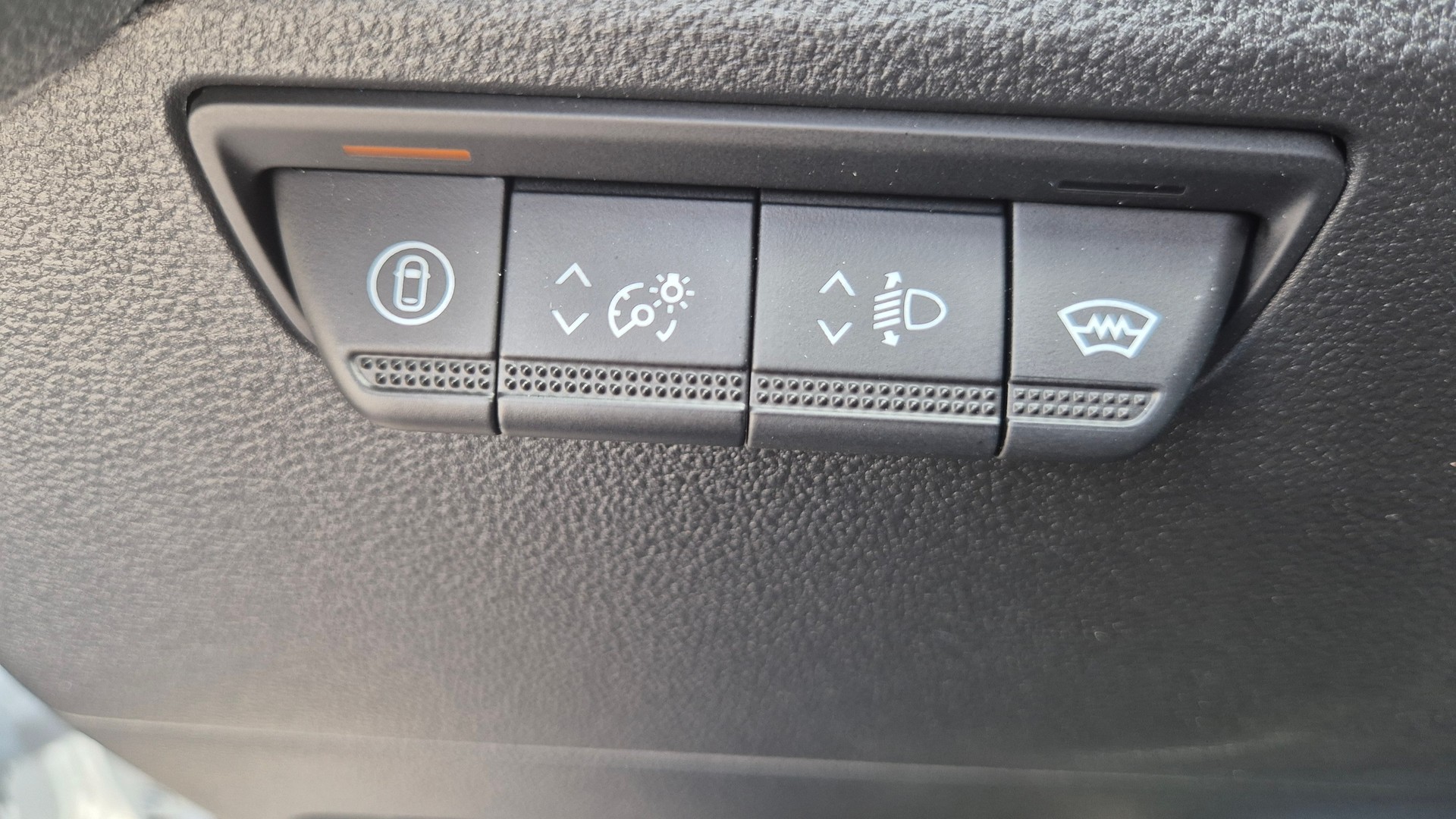 RENAULT Master Red E-Tech 35 EV 87kWh L2H1-image-9