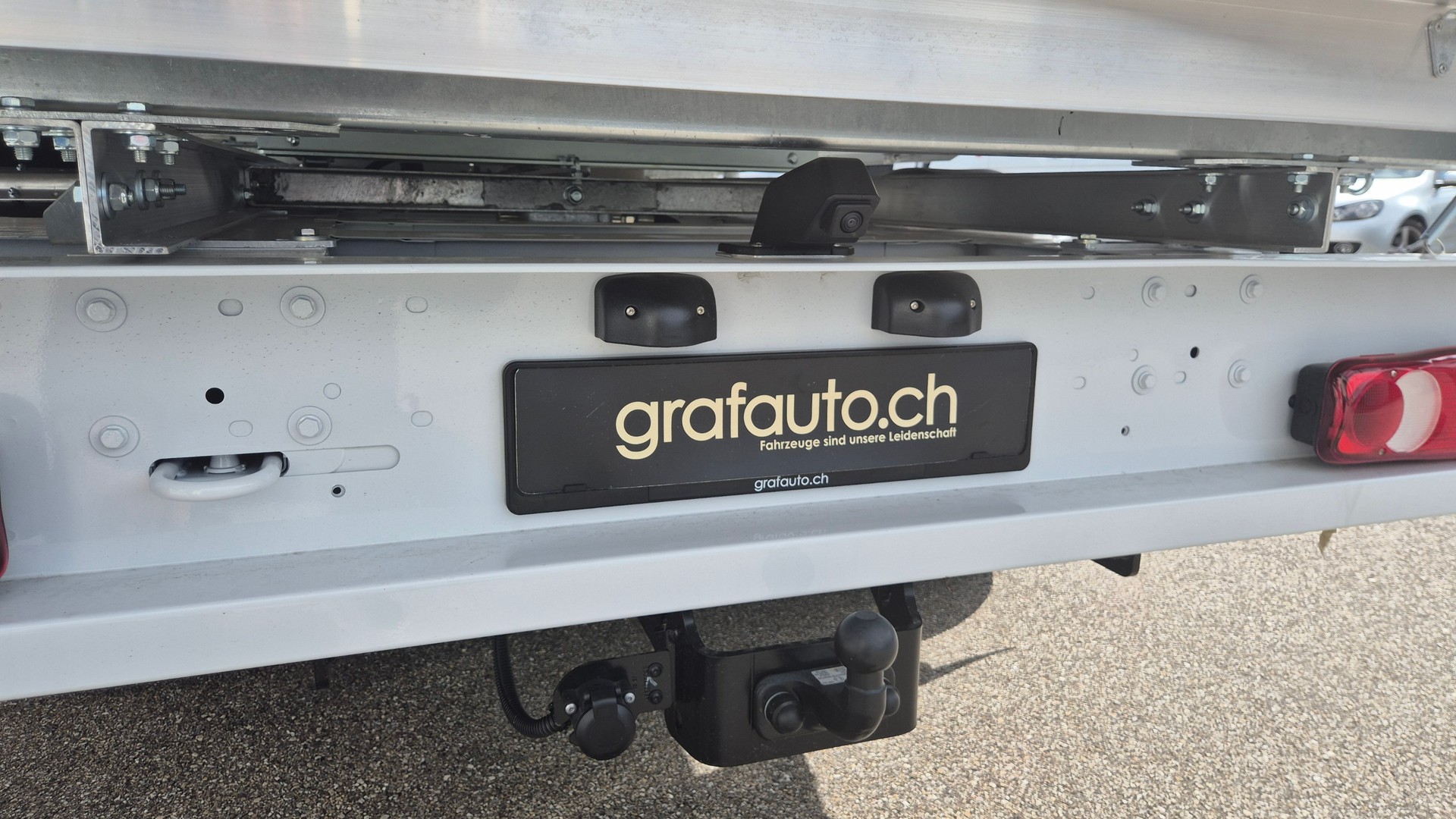 RENAULT Master Red E-Tech 35 EV 87kWh L2H1-image-8
