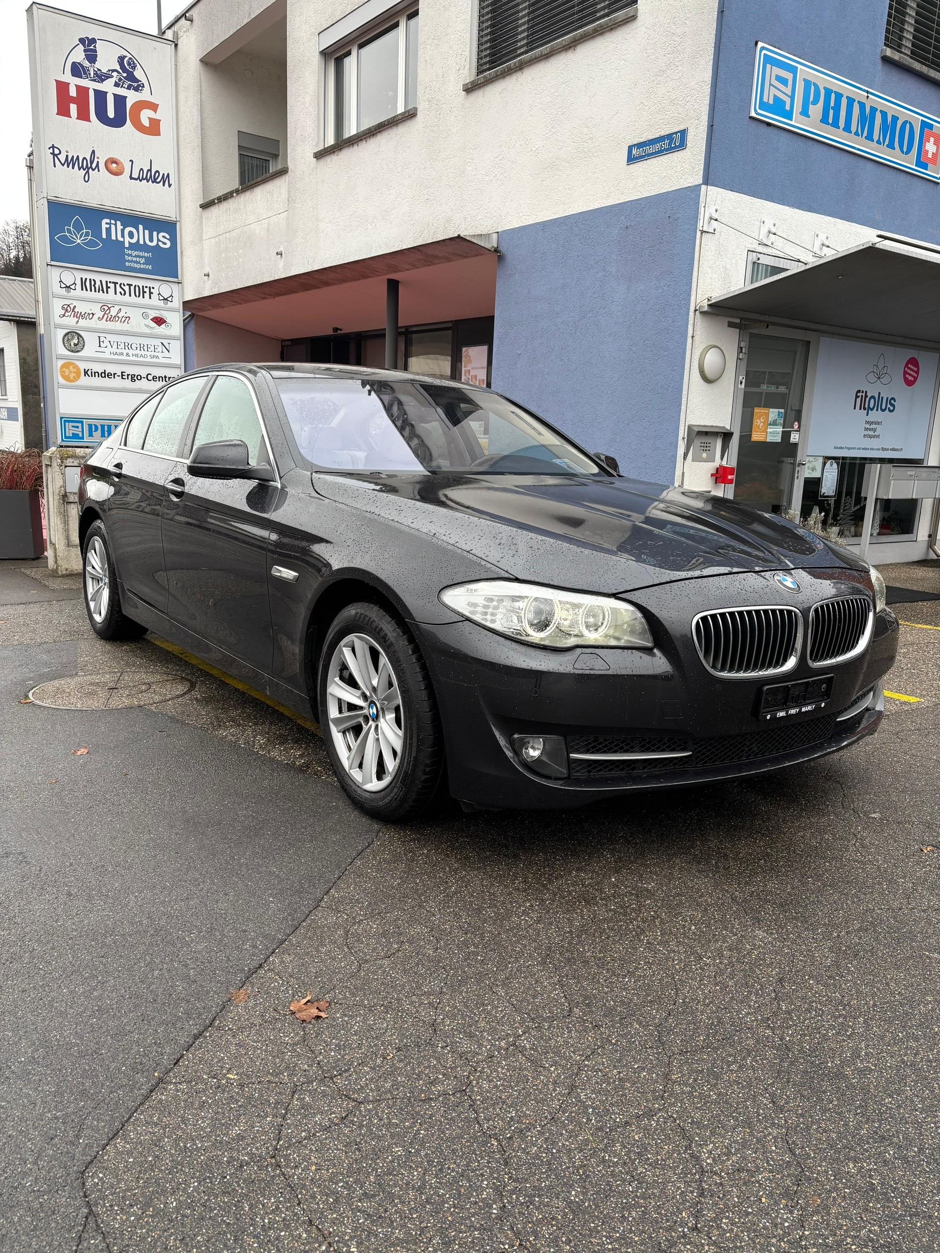 BMW 528i xDrive Steptronic-image-1