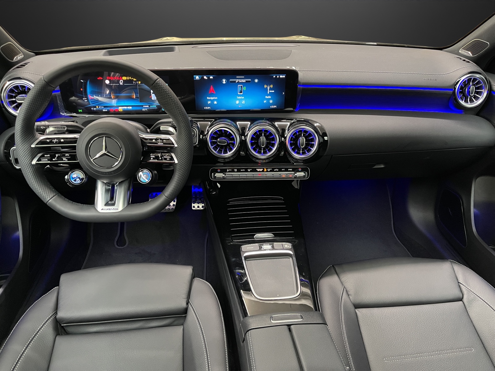 MERCEDES-BENZ A 35 AMG 4matic 8G-DCT-image-6