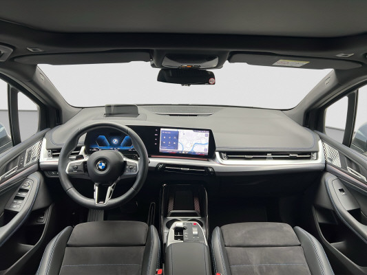 BMW 223i Act. T. xDr. M Sport-image-11