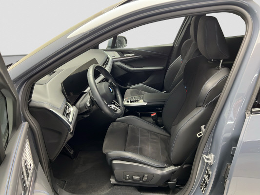 BMW 223i Act. T. xDr. M Sport-image-8