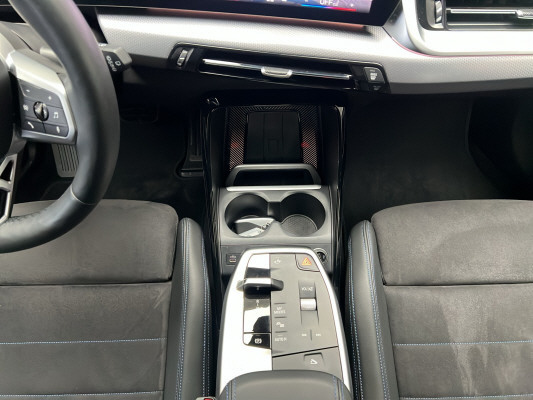 BMW 223i Act. T. xDr. M Sport-image-12
