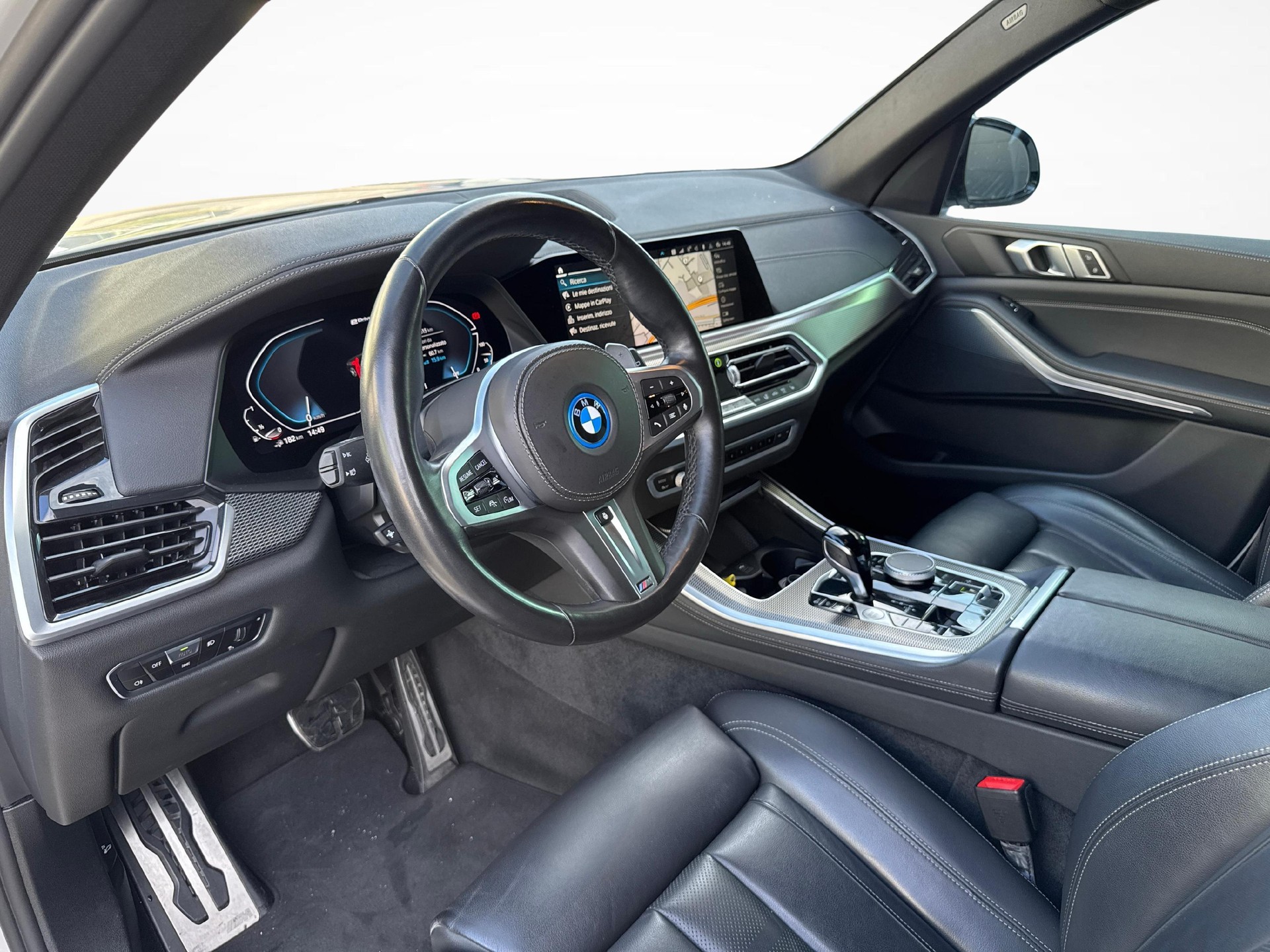 BMW X5 45e xDrive SAG-image-13