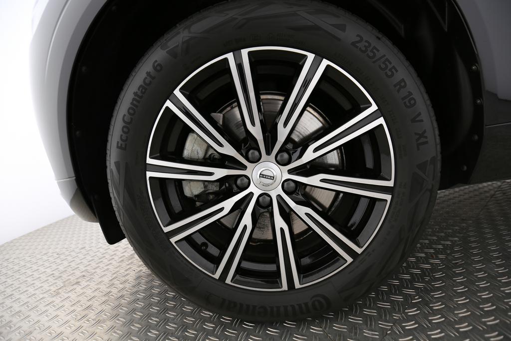 VOLVO XC60 2.0 T6 TE Inscription eAWD-image-10
