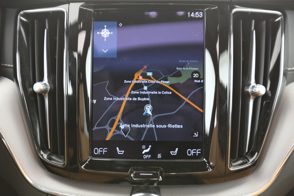 VOLVO XC60 2.0 T6 TE Inscription eAWD-image-6