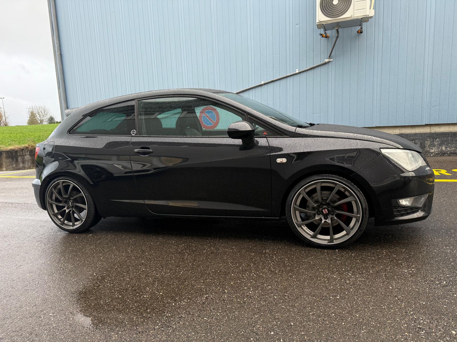 SEAT Ibiza SC 1.4 TSI Cupra R13 DSG-image-4