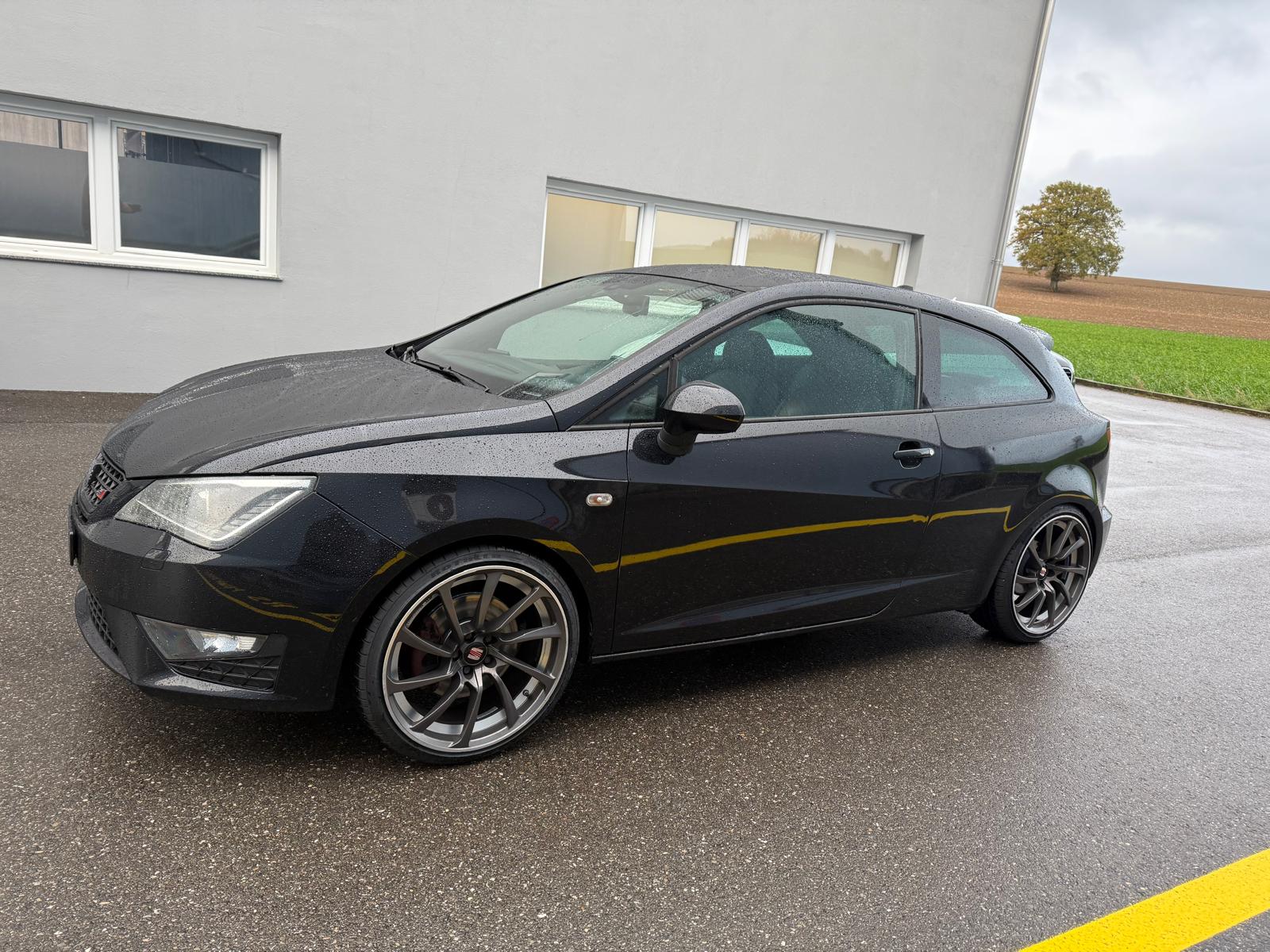 SEAT Ibiza SC 1.4 TSI Cupra R13 DSG-image-2
