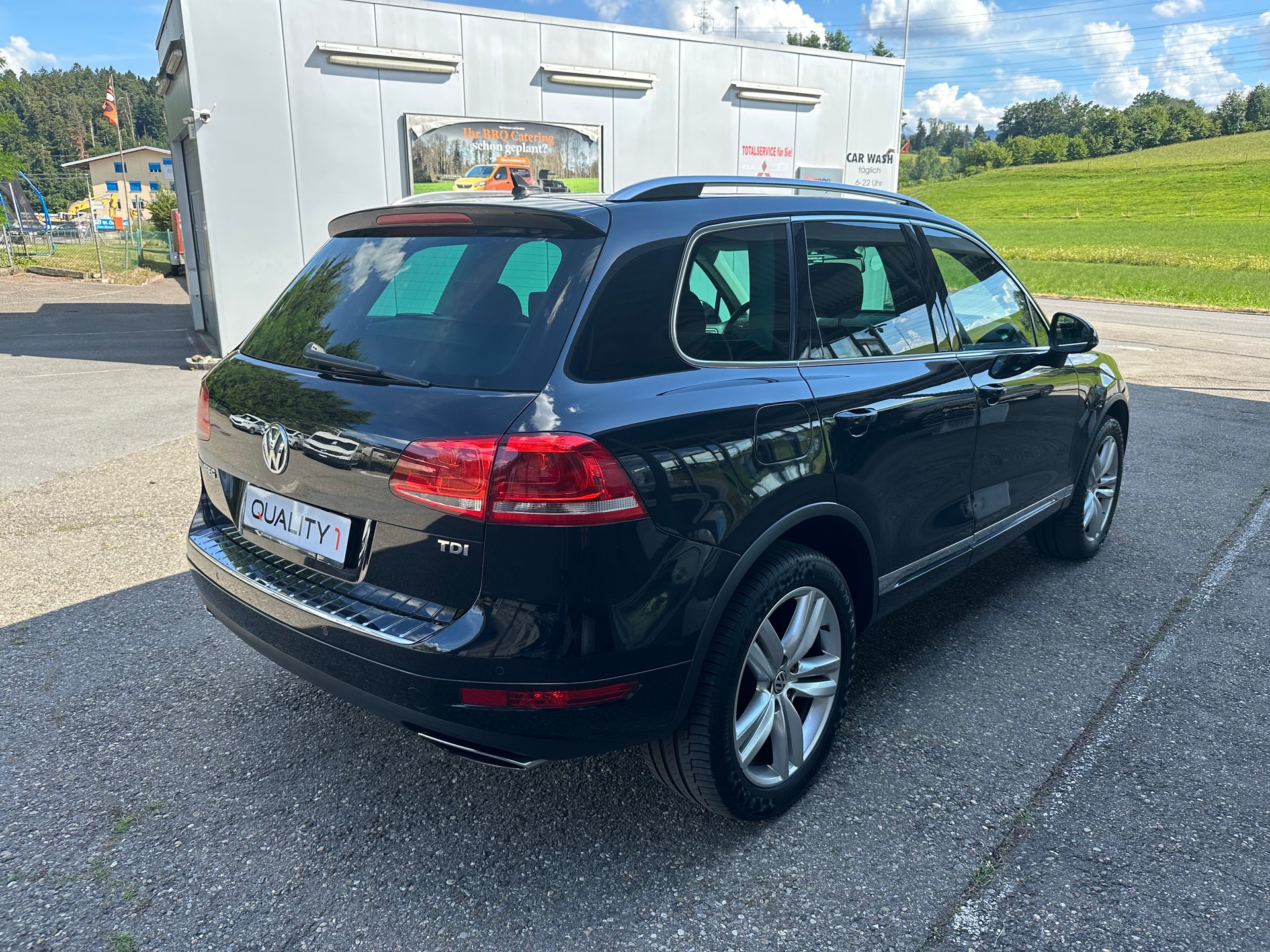 VW Touareg 4.2 V8 TDI Tiptronic-image-25