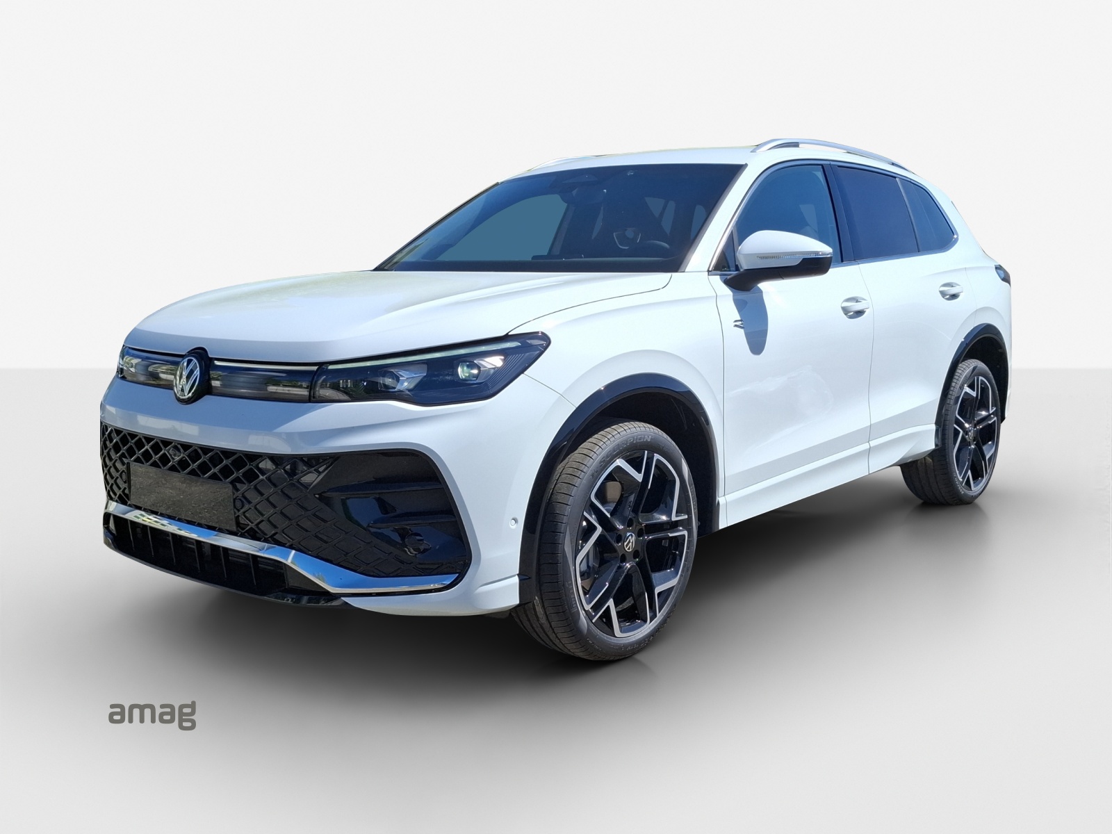 VW Tiguan 2.0 TSI DSG R-Line 4Motion-image-0