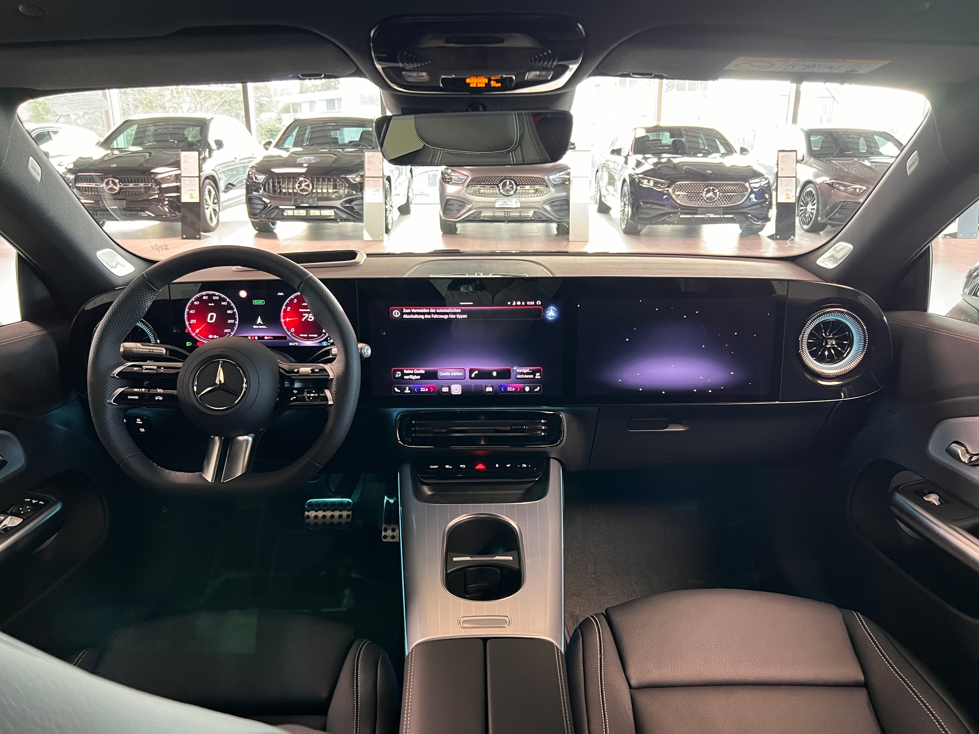 MERCEDES-BENZ CLA 220 4Matic 8G-DCT-image-11