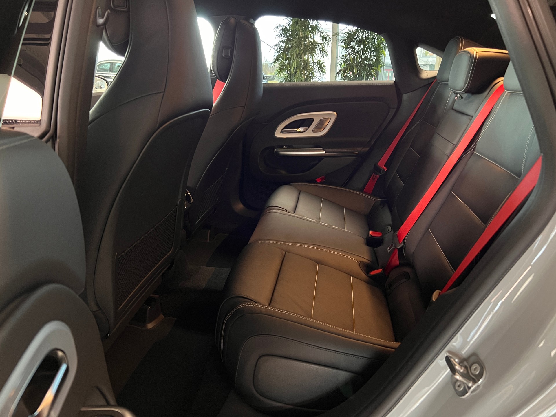 MERCEDES-BENZ CLA 220 4Matic 8G-DCT-image-8
