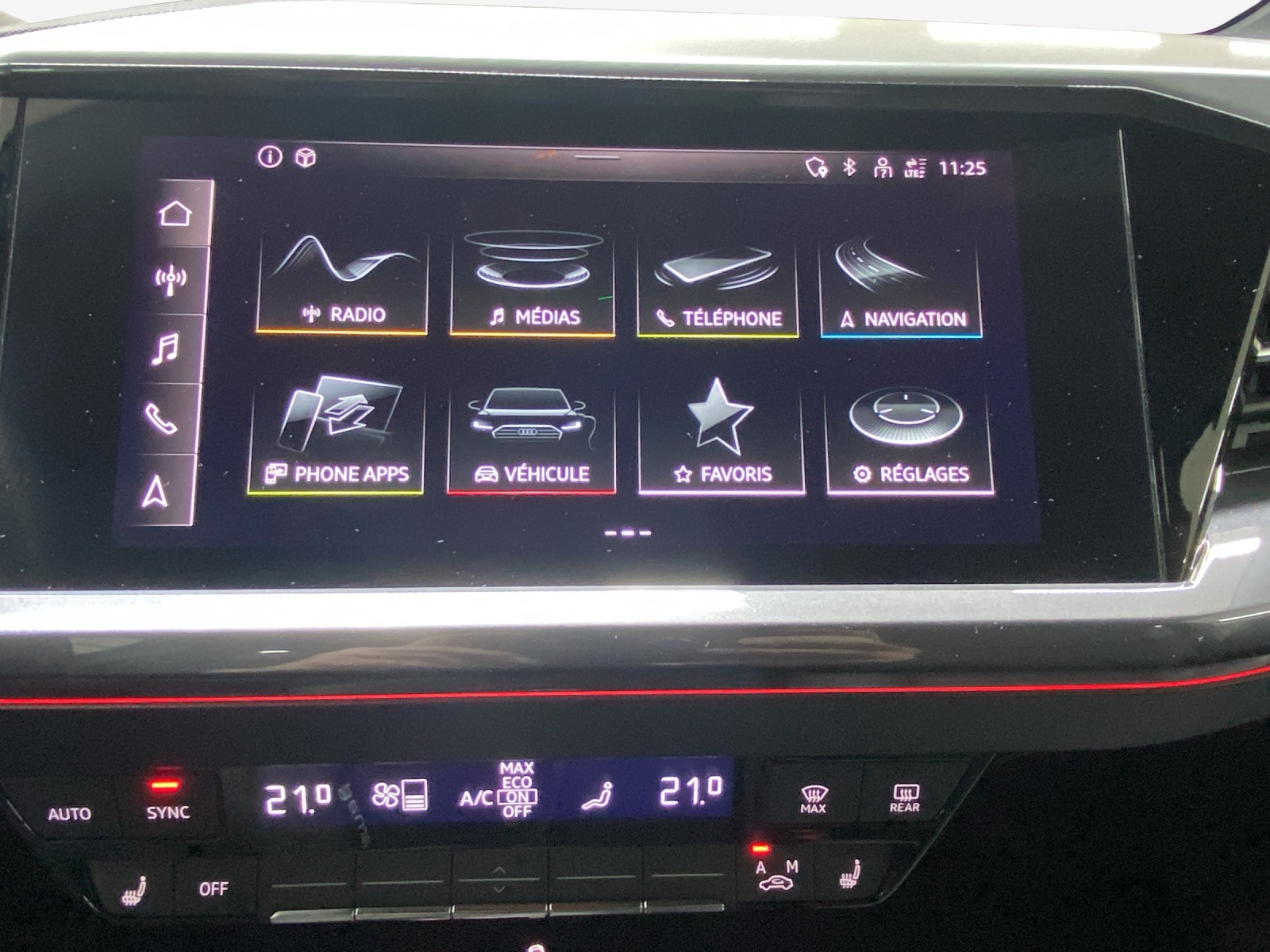 AUDI Q4 e-tron 50 quattro-image-15