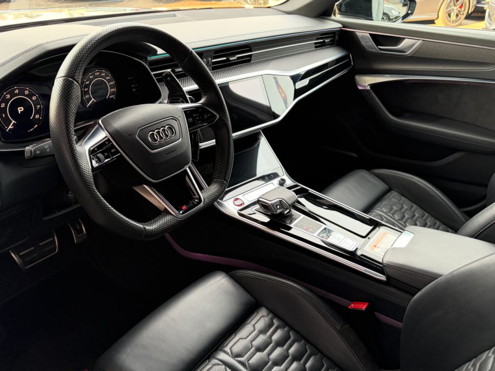 AUDI RS6 Avant 4.0 TFSI V8 quattro-image-4