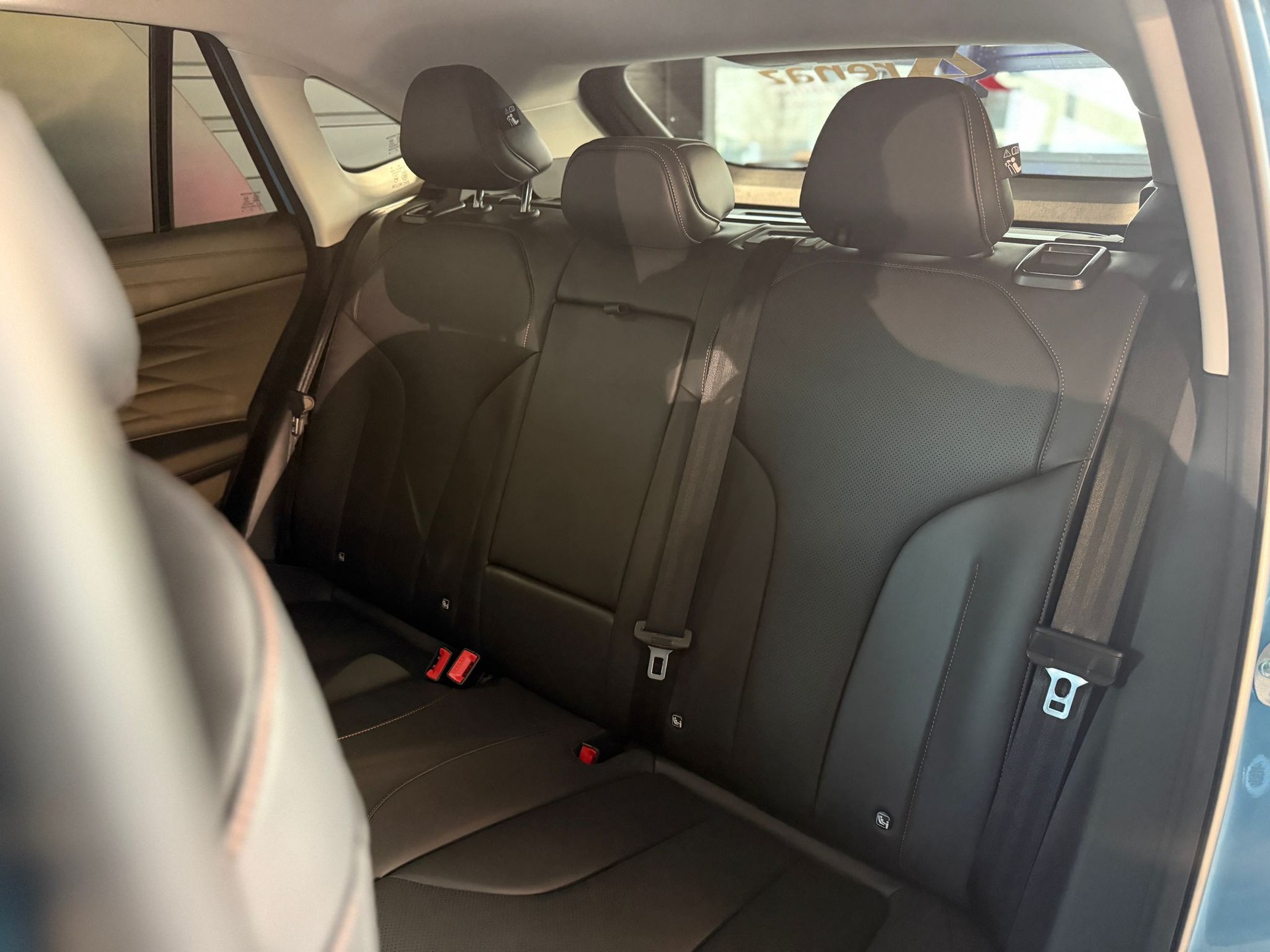 MG HS 1.5 T PHEV Luxury-image-5