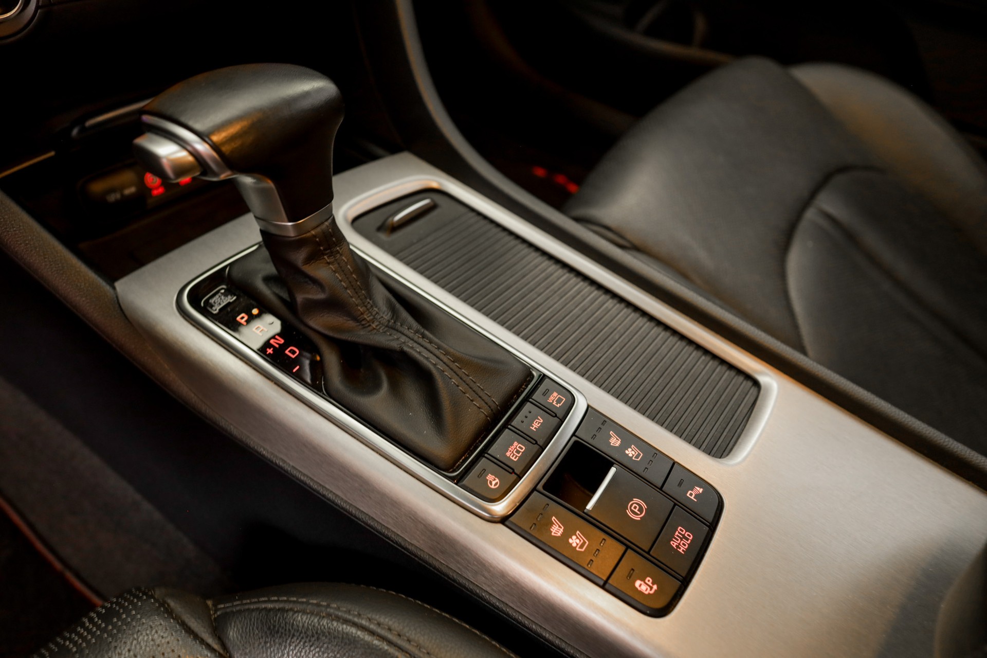 KIA Optima SW 2.0 T-GDI Plug-in Hybrid Automat-image-13