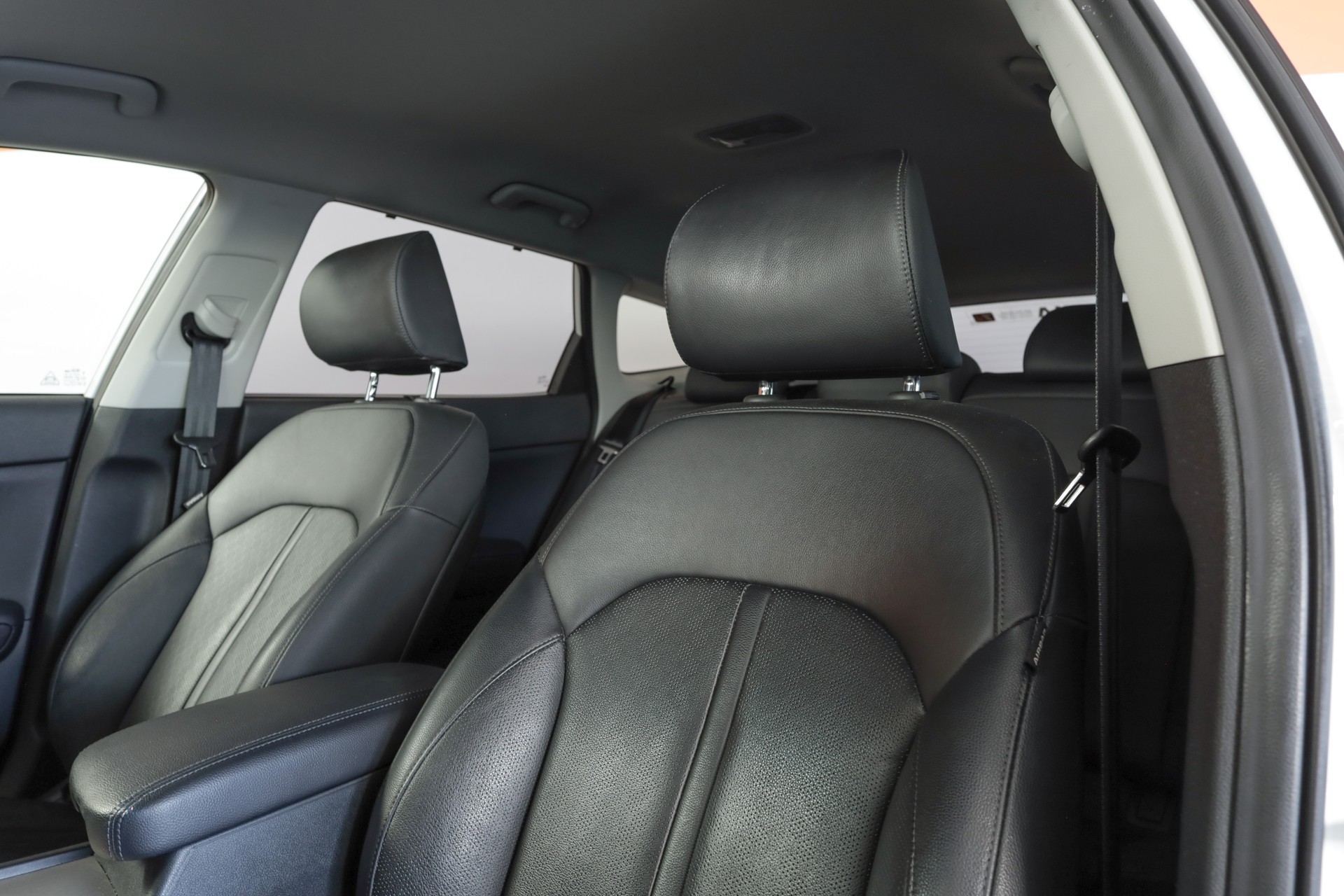 KIA Optima SW 2.0 T-GDI Plug-in Hybrid Automat-image-12