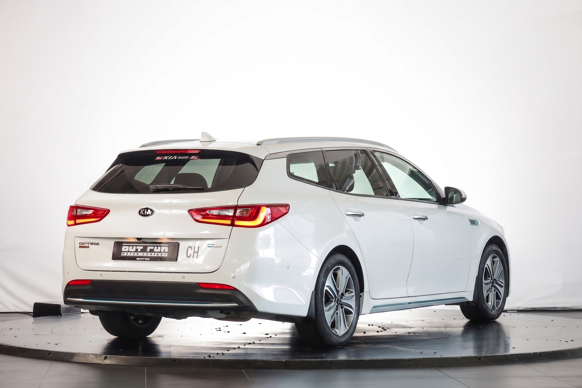 KIA Optima SW 2.0 T-GDI Plug-in Hybrid Automat-showroom-element-3