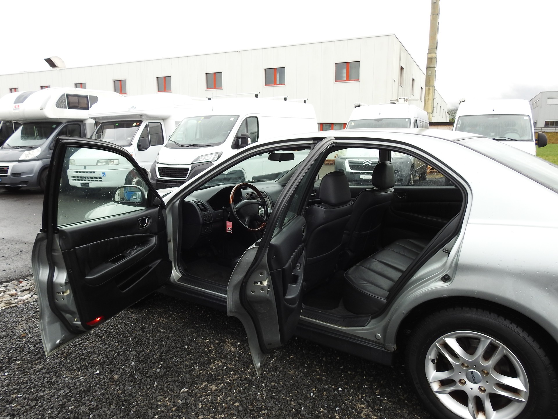 MITSUBISHI Galant 2.5 V6 24V Edition-image-9