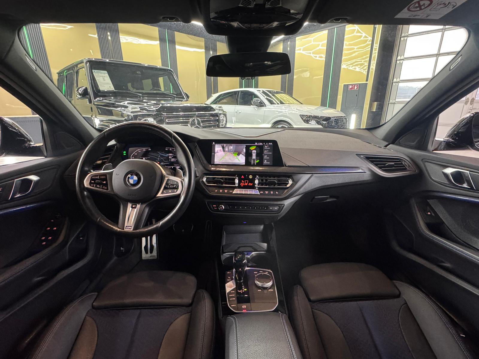BMW 118d Steptronic M Sport-image-12