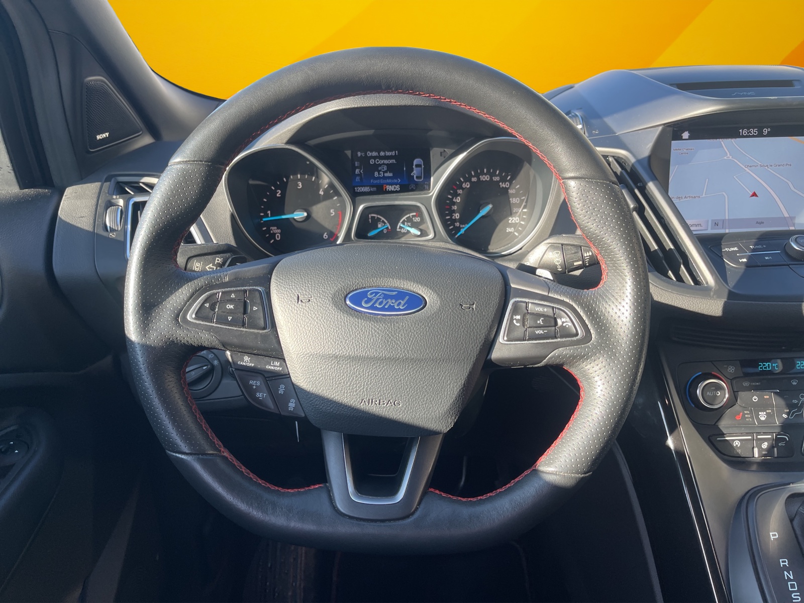 FORD Kuga 2.0 TDCi ST Line High 4WD PowerShift-image-9